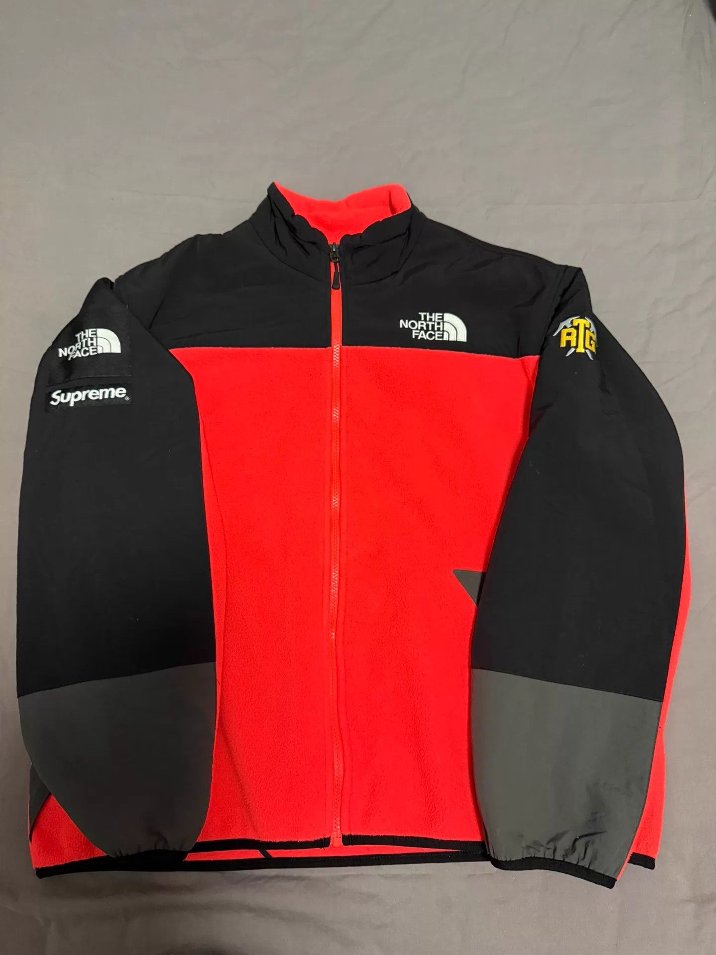 The North Face Supreme x The North Face SS20 W3 RTG Fleece Jacket Red L new Size US L / EU 52-54 / 3 - 1 Thumbnail