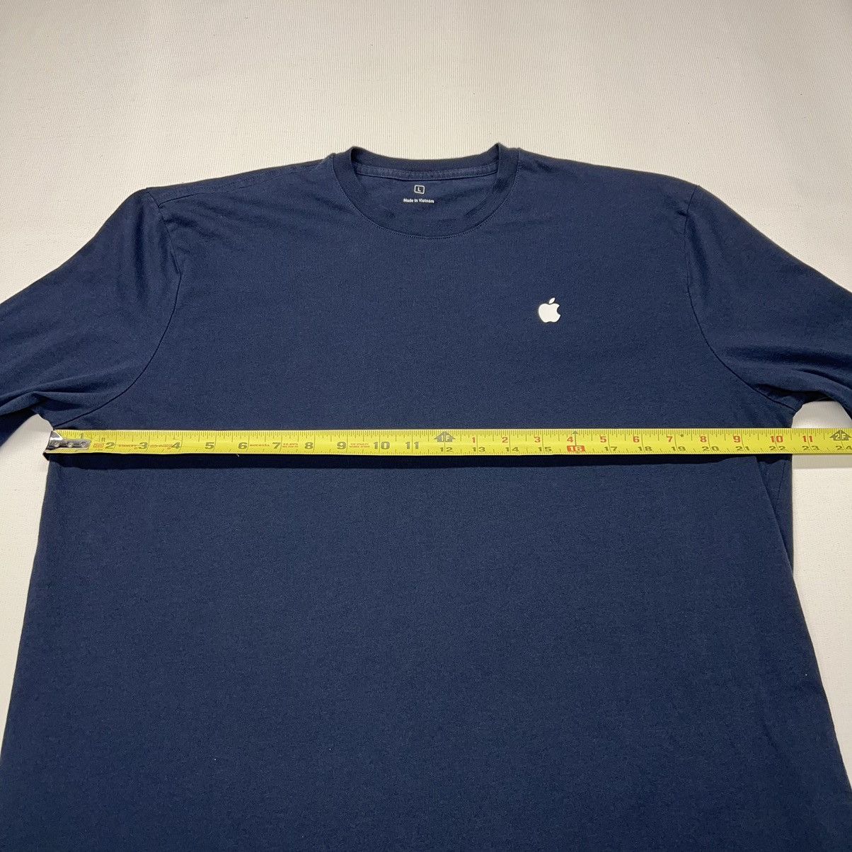 Apple Apple Employee Tee Shirt Blue Long Sleeve Uniform Logo Navy Size US L / EU 52-54 / 3 - 13 Thumbnail