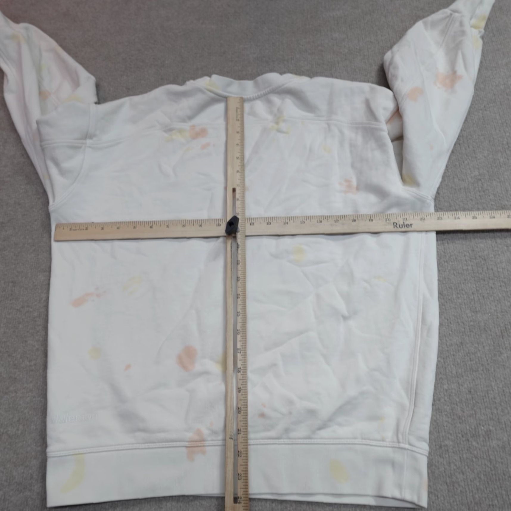 Lululemon Lululemon Sweatshirt Small White Tie Dye Oversized Activewear Women Crew Neck Pullover Athletic Running & Jogging 6? Size S / US 4 / IT 40 - 3 Thumbnail