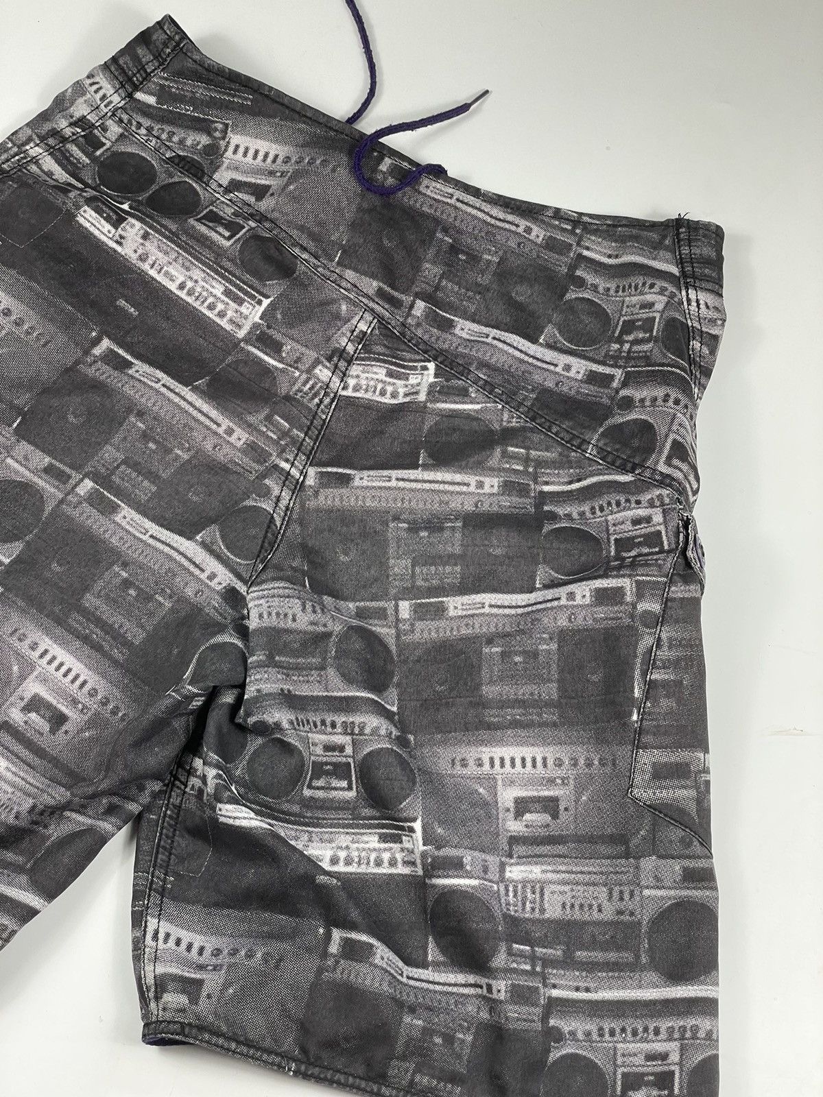 DC DC Shoes swim shorts pants surf skate rare boombox rap Size US 32 / EU 48 - 6 Thumbnail