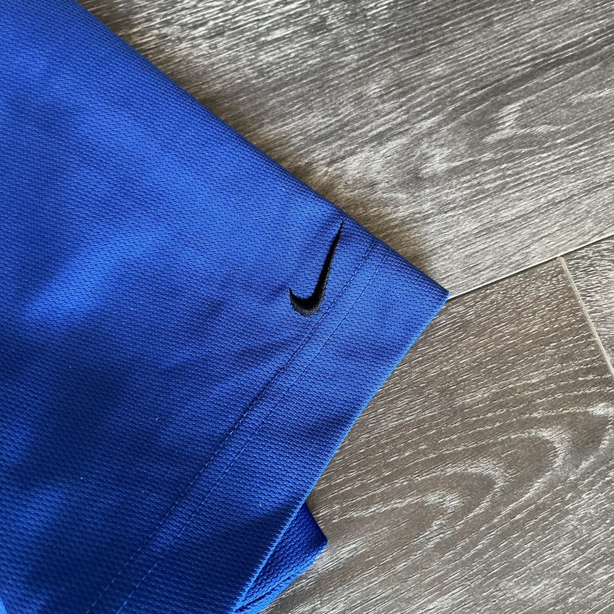 Nike Vintage 2000s Nike Center Swoosh Logo Soccer Jersey Dri Fit Size US L / EU 52-54 / 3 - 5 Thumbnail