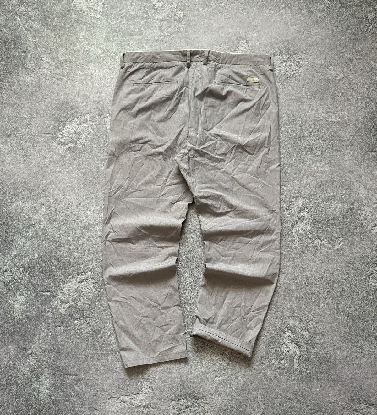 Hugo Boss Hugo boss 40/32 chino pant trouser white salvage Size US 40 / EU 56 - 2 Thumbnail