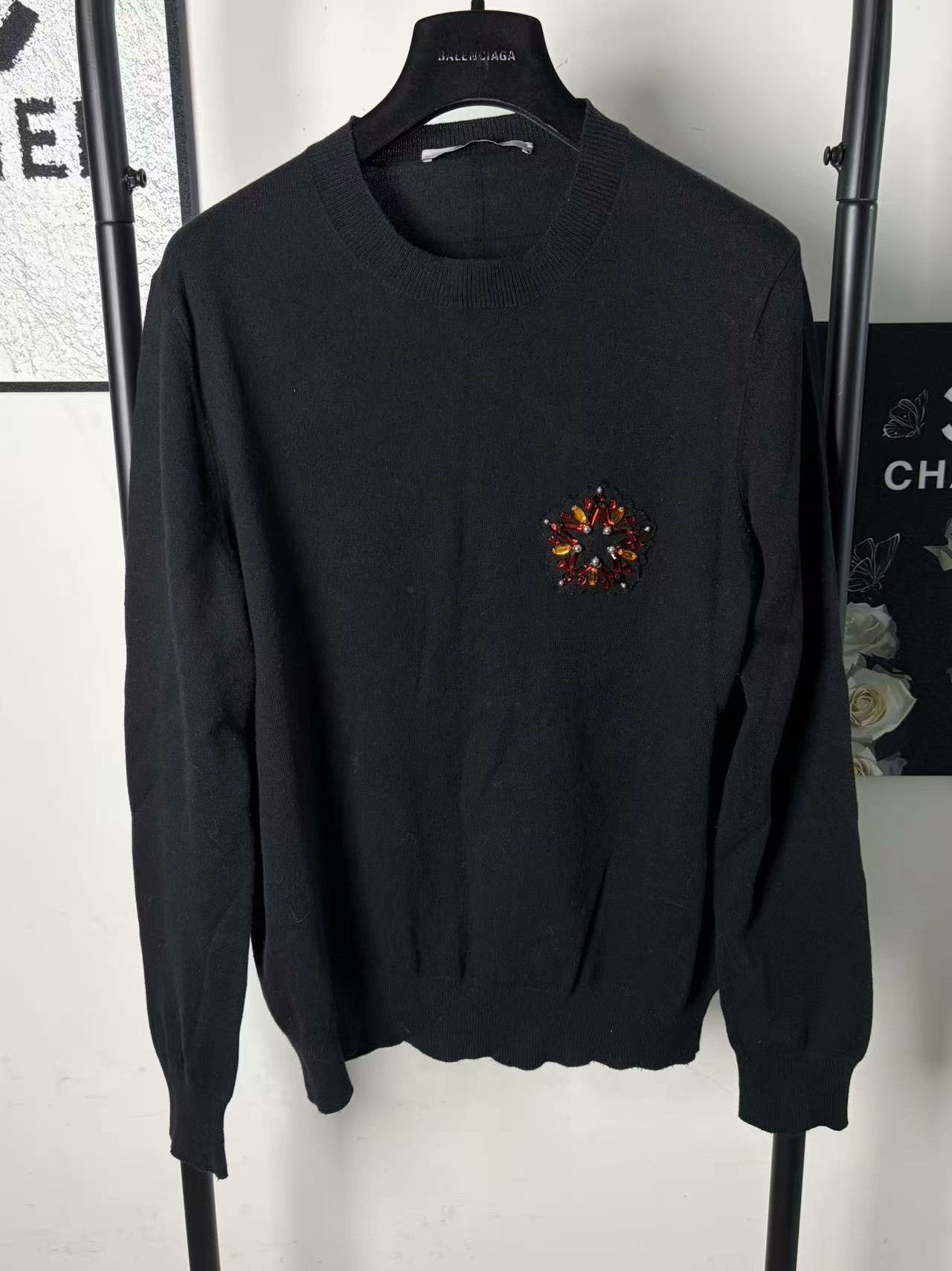 Givenchy Givenchy Knit White Sweater l Men Size US L / EU 52-54 / 3 - 1 Thumbnail