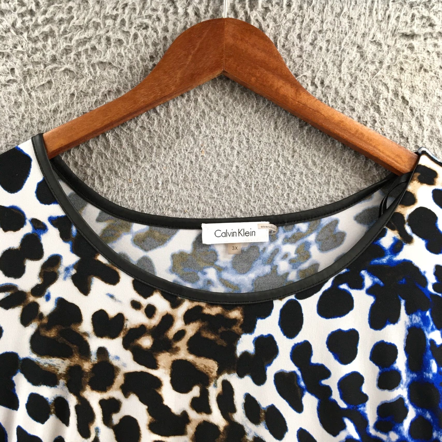 Calvin Klein Calvin Klein Collection Blouse Womens 3X Multicolor Animal Print Short Sleeve Top Size XXL / US 16-18 / IT 52-54 - 3 Thumbnail