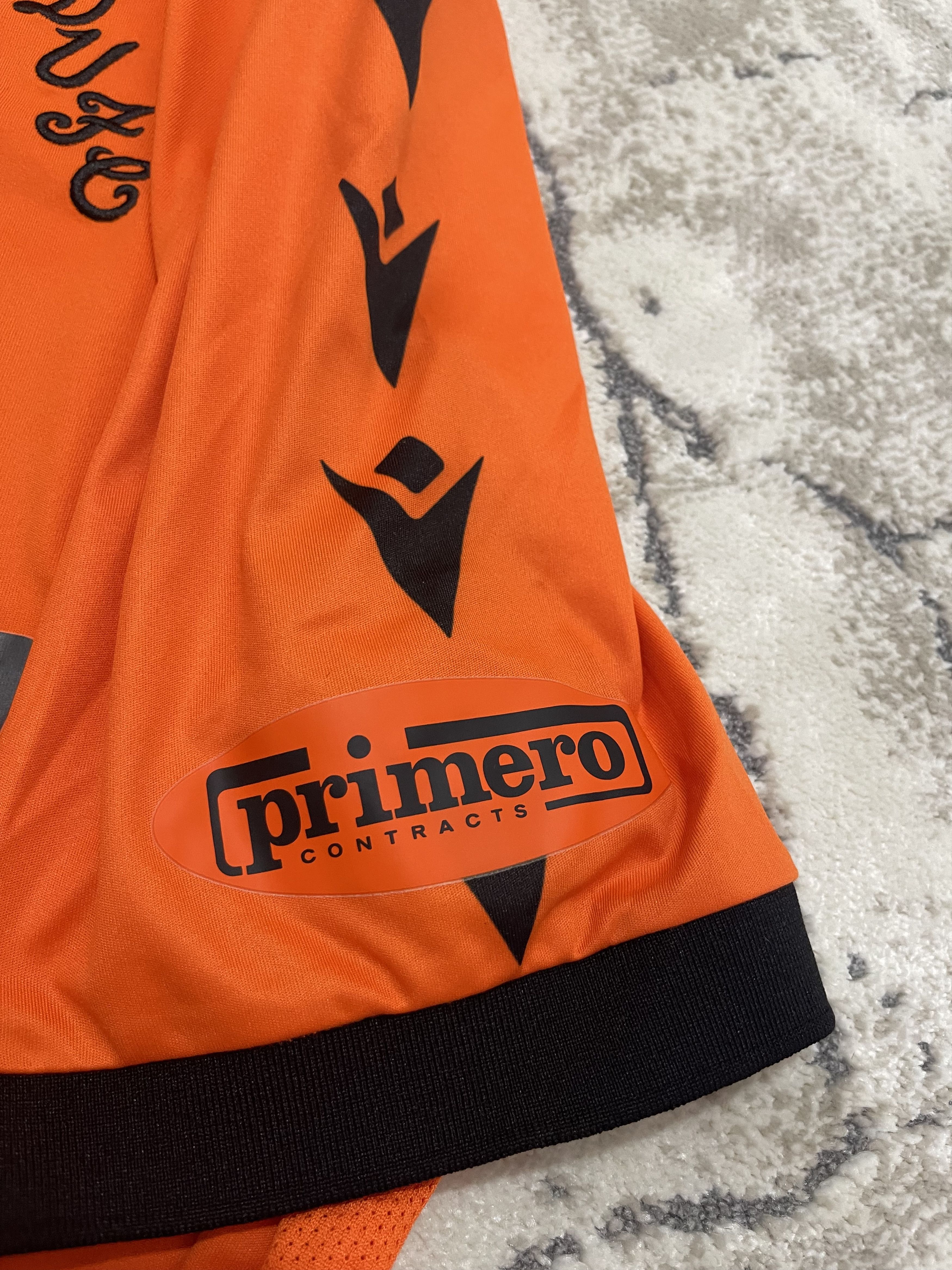 Macron Dundee United QuinnCasino Home Shirt XL Macron Size US XL / EU 56 / 4 - 6 Thumbnail
