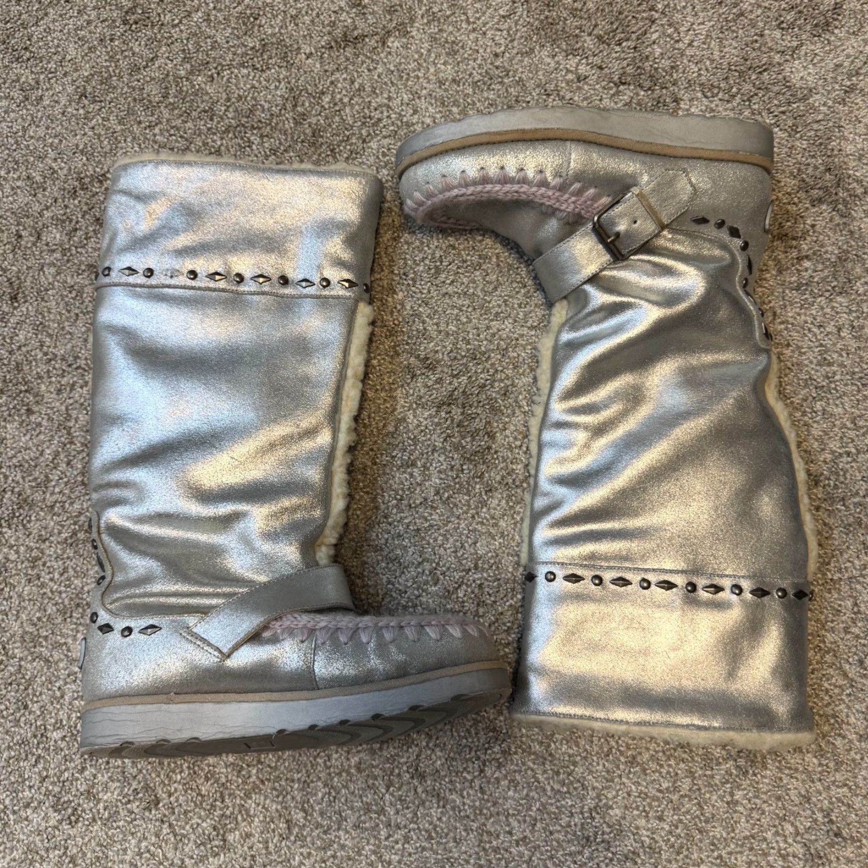 Nine West VINTAGE Nine West Snow Boot Women 7 Silver Leather Sherpa Fur Lined Y2K 90s Winter Boots Size US 7 / IT 37 - 3 Thumbnail