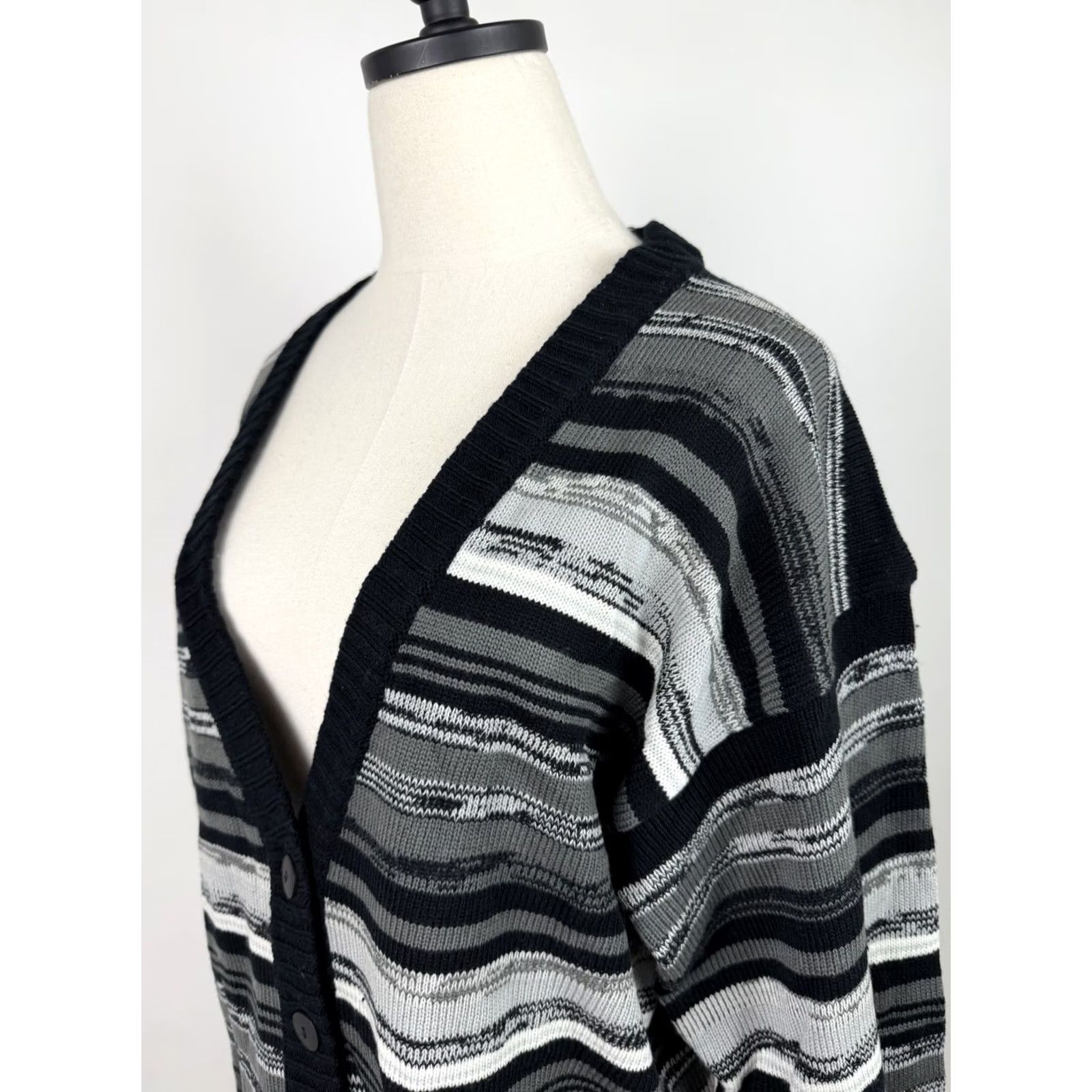 Vintage VINTAGE Cardigan Sweater Womens Large 90s Space Dye Stripe Charcoal Gray V-Neck Size L / US 10 / IT 46 - 6 Thumbnail