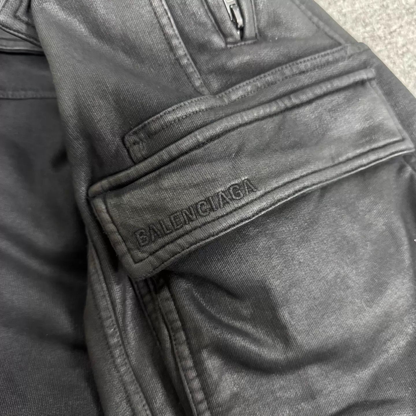 Balenciaga Balenciaga Black Workwear Multi-Pkt Leather Wide-leg XS 99N Size US 28 / EU 44 - 5 Thumbnail