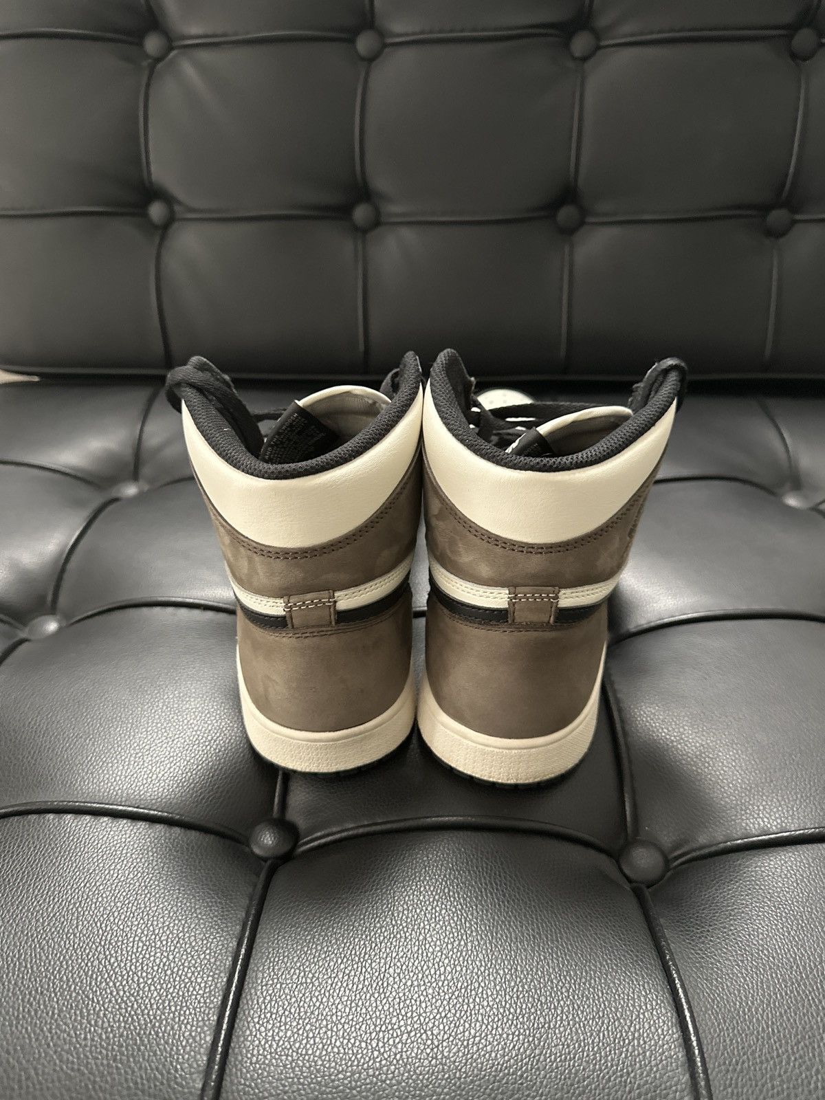 Jordan Brand Jordan 1 mocha 8.5 Size US 8.5 / EU 41-42 - 5 Thumbnail
