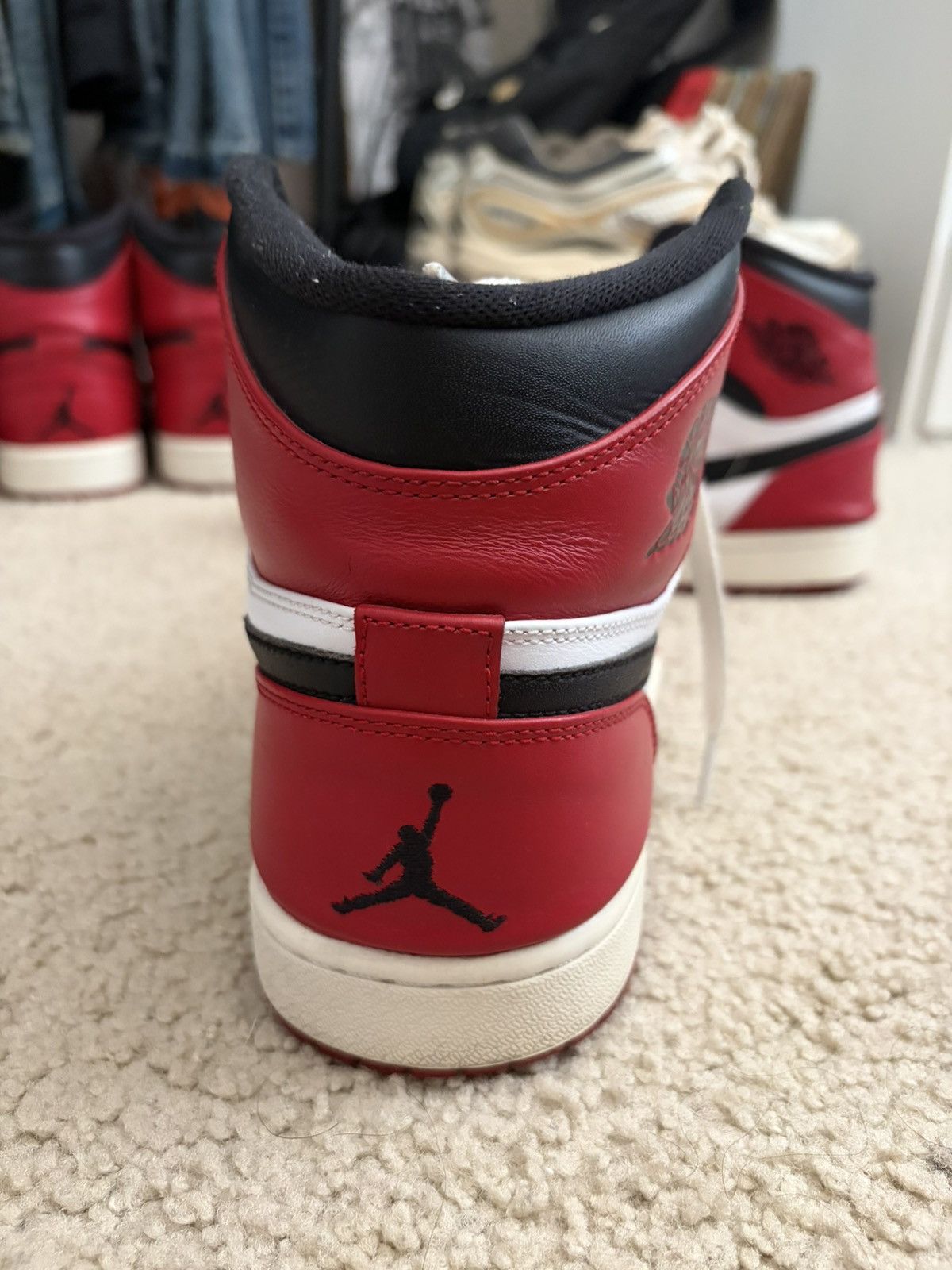 Jordan Brand Air Jordan 1 Retro High 2013 Chicago 2013 Size US 11 / EU 44 - 15 Thumbnail