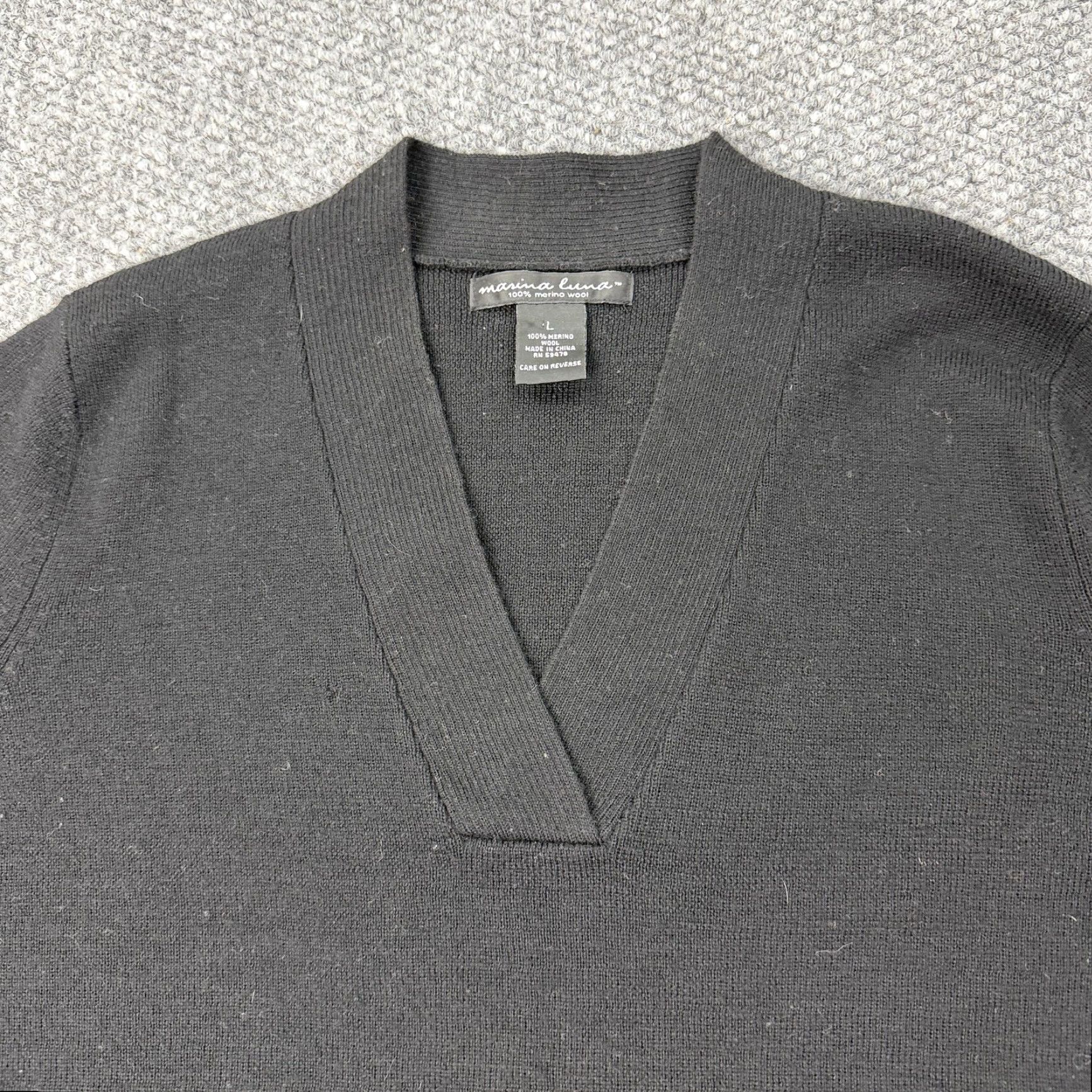Vintage Marisa Luna Sweater Womens Large Black 100% Merino Wool V Neck Long Sleeve Knit Pullover Size L / US 10 / IT 46 - 2 Thumbnail