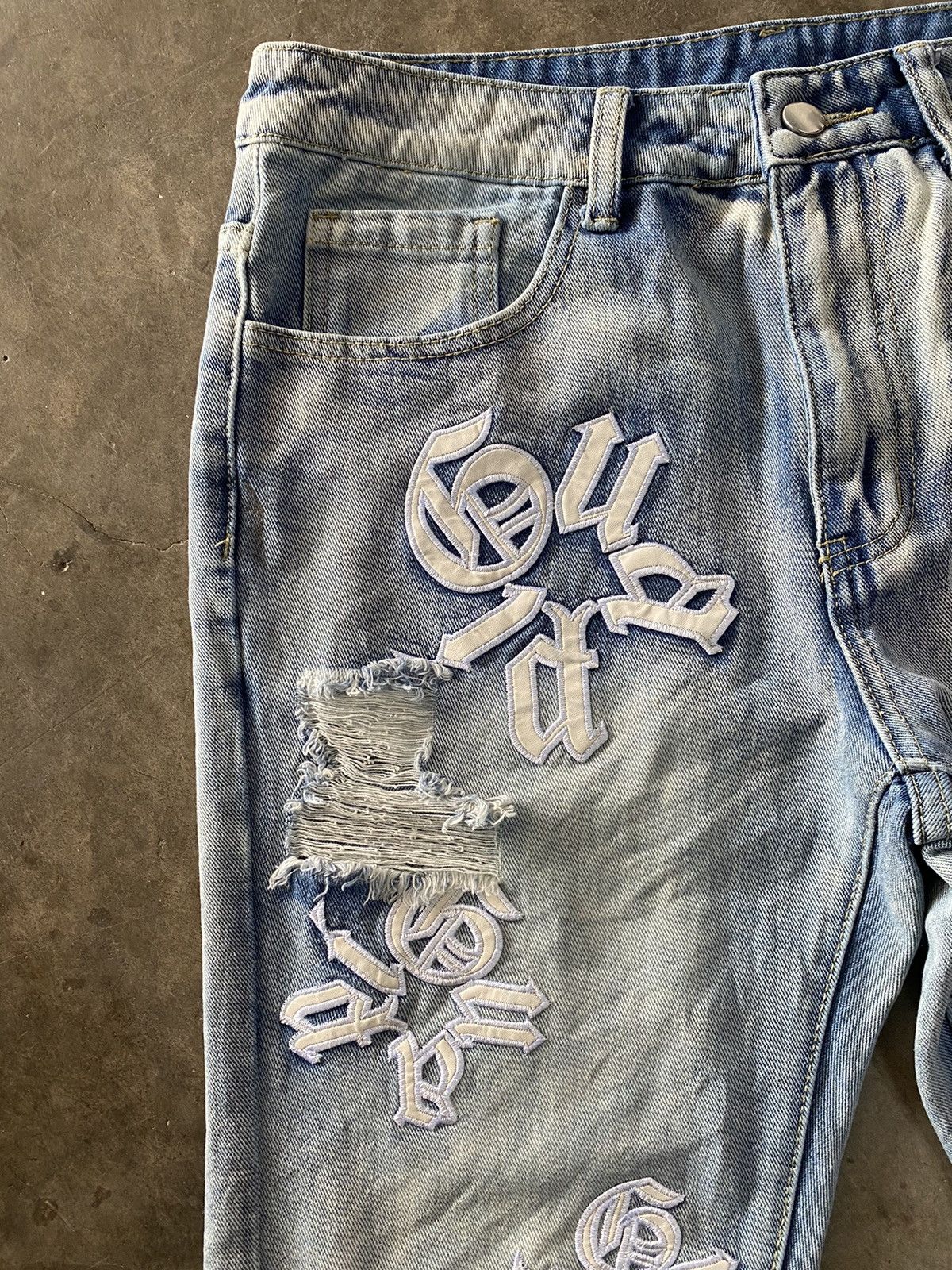 Japanese Brand Y2k Letter Embroidery Street Style Ripped Denim Pants Size US 30 / EU 46 - 6 Thumbnail
