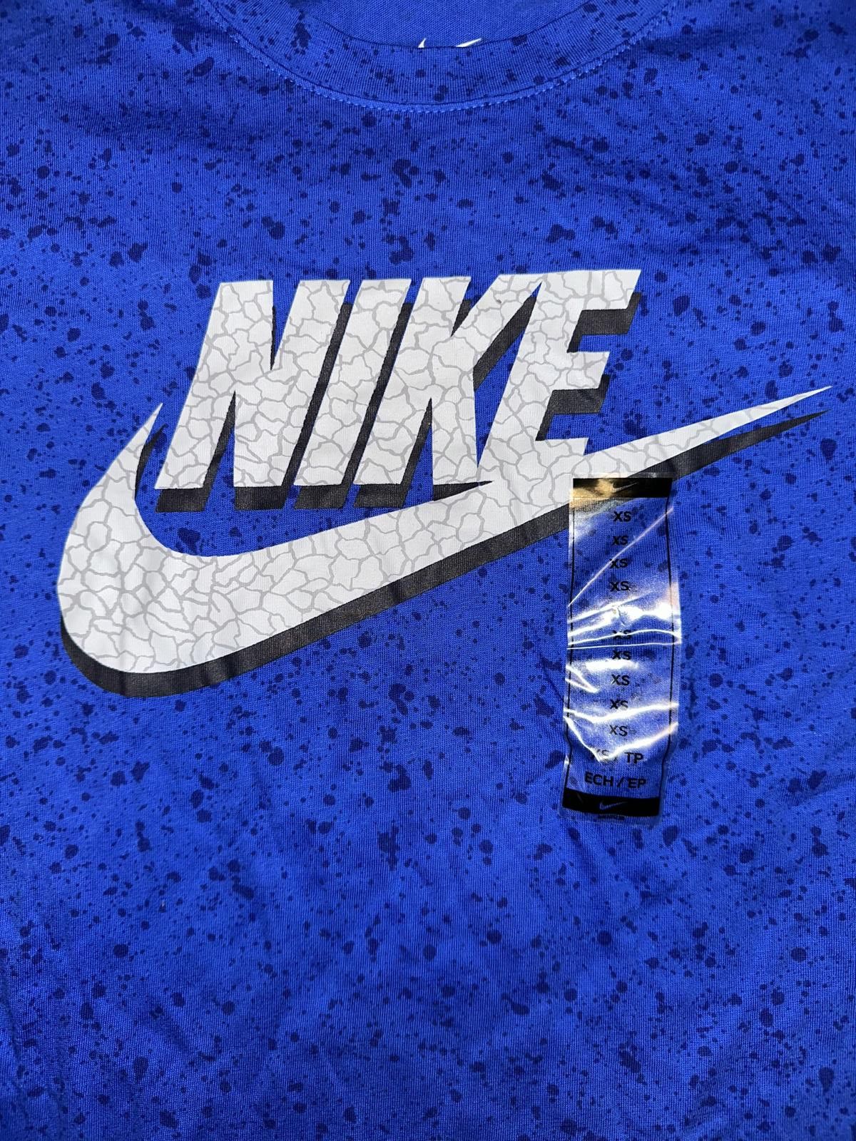Nike Nike Men's Sportswear Spotted Classic Swoosh T-Shirt Size US XS / EU 42 / 0 - 4 Thumbnail