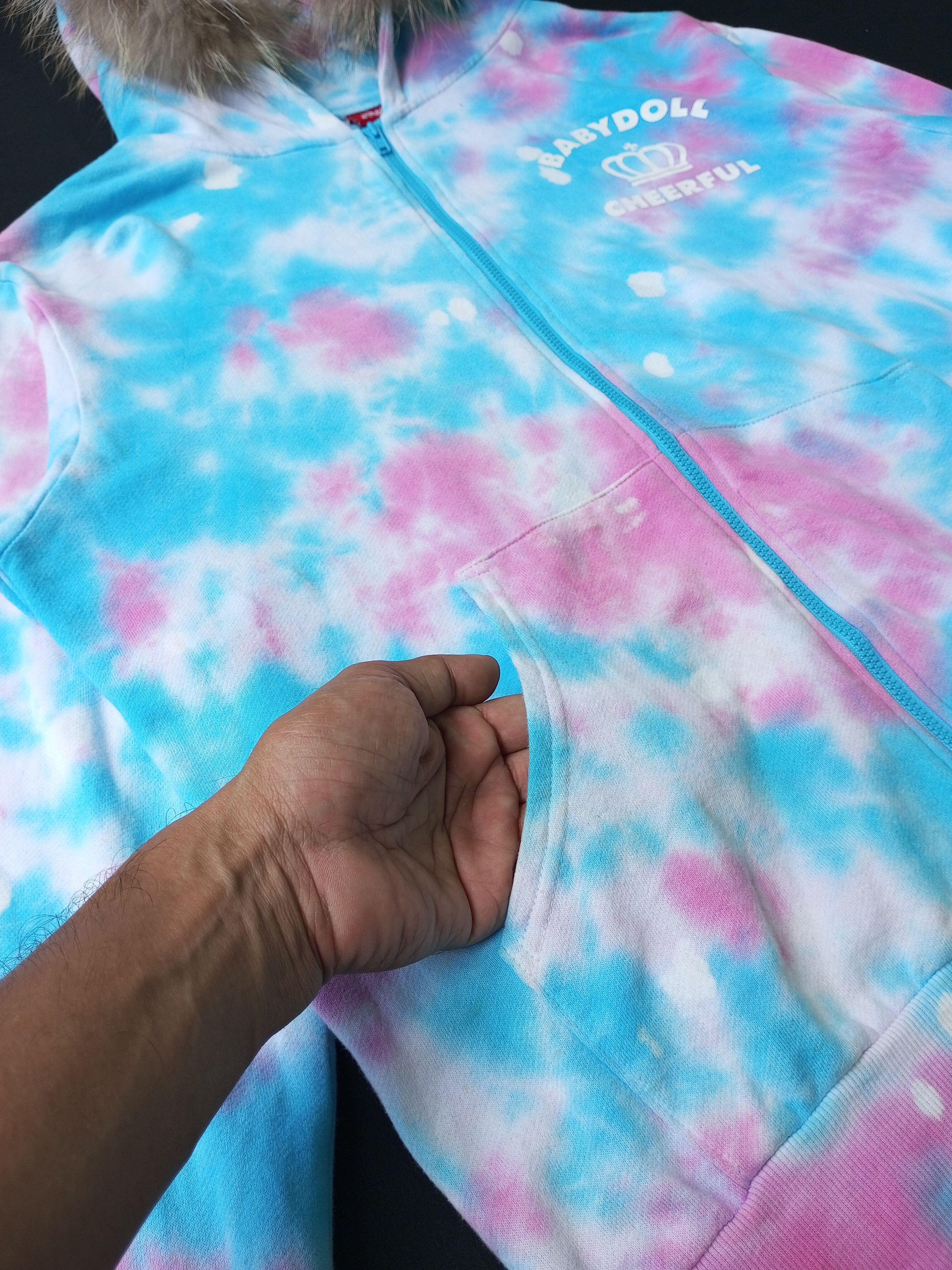 If Six Was Nine × Japanese Brand × Le Grande Bleu (L.G.B.) BABY DOLL Tie Dye All Over Fur Hoodie Size US L / EU 52-54 / 3 - 6 Thumbnail