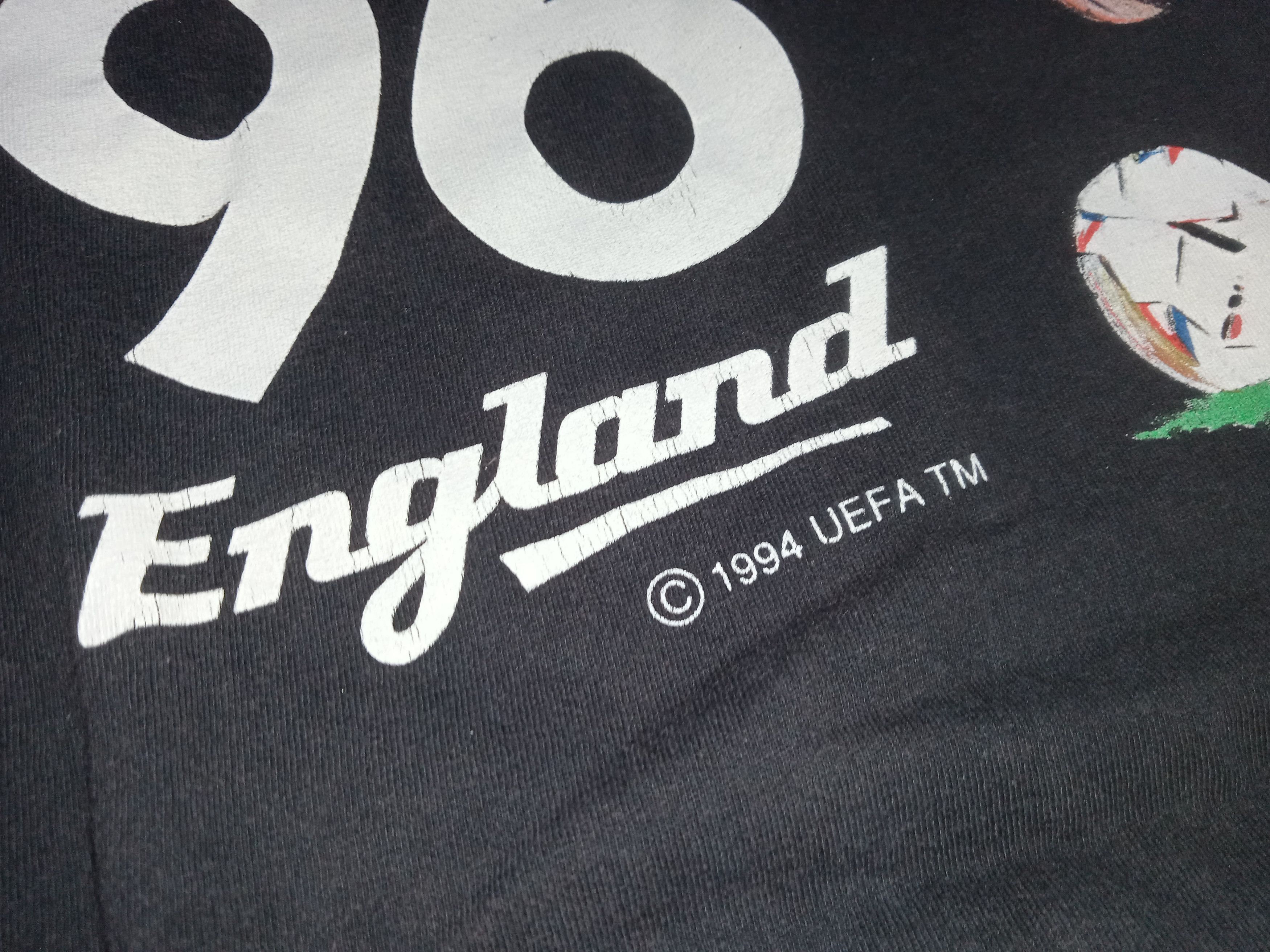 Vintage Vintage 90s Euro Cup Team England T Shirt FIFA World Cup Size US L / EU 52-54 / 3 - 4 Thumbnail