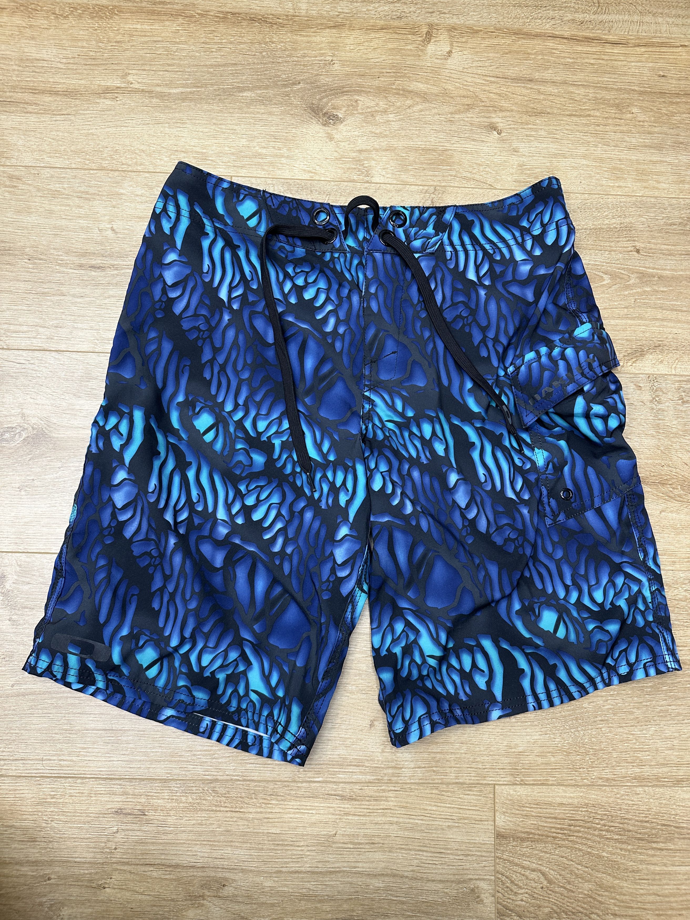 Oakley Oakley Limited Blue Purple Abstract Shorts Swim Size 30 Size US 30 / EU 46 - 4 Thumbnail