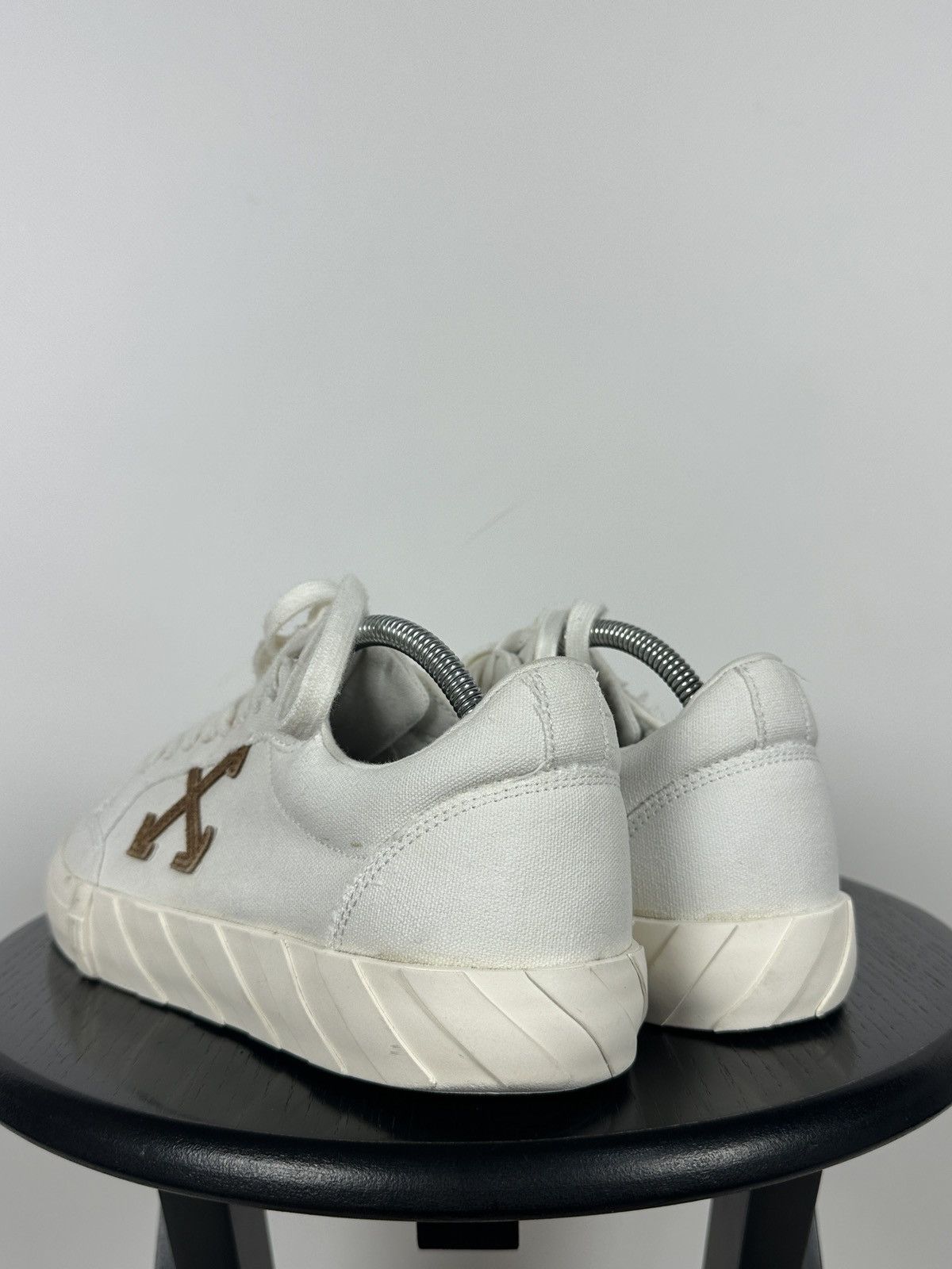 Off-White Off-White Vulcanized Virgil Abloh Low Top Sneakers Size US 9 / EU 42 - 6 Thumbnail