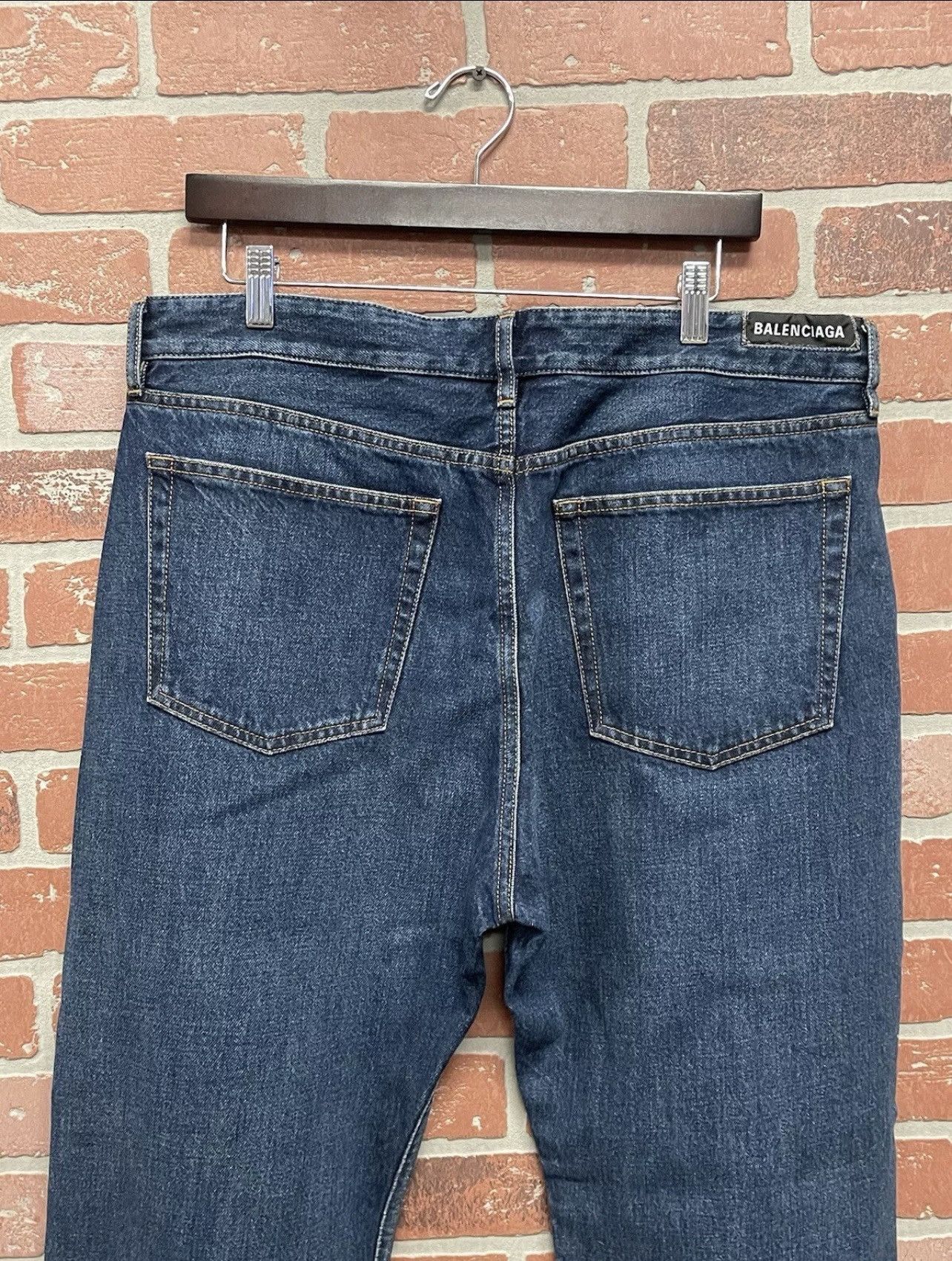 Balenciaga Size 36 - Balenciaga Standard Fit Jean Denim Daddy Wash $895 Size US 36 / EU 52 - 10 Thumbnail
