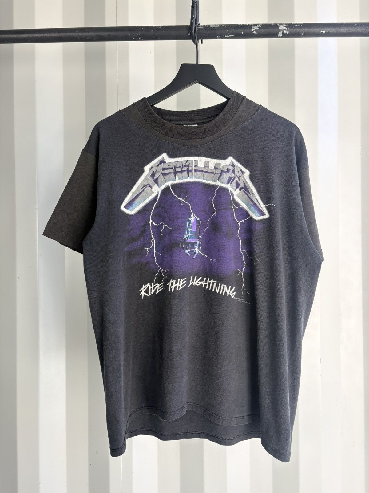 Band Tees Thrashed Metallica Repaired Distressed Faded Shirt GRUNGE Size US XL / EU 56 / 4 - 2 Thumbnail