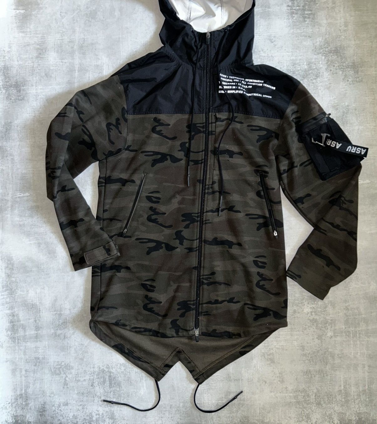 ASRV ASRV Aesthetic Revolution Hipora® RainPlus™ Hooded Parka Size US M / EU 48-50 / 2 - 1 Thumbnail