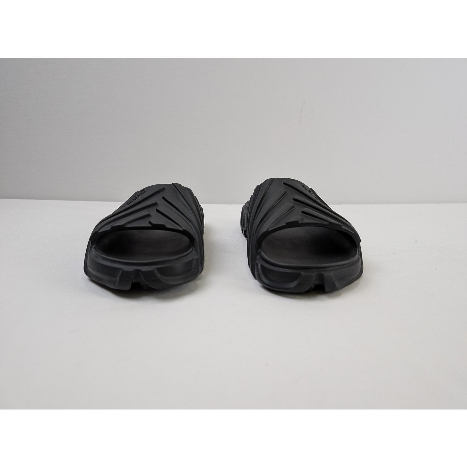 Off-White o1rshd1 Exploration Sliders Slippers in Black Size US 9 / EU 42 - 9 Thumbnail