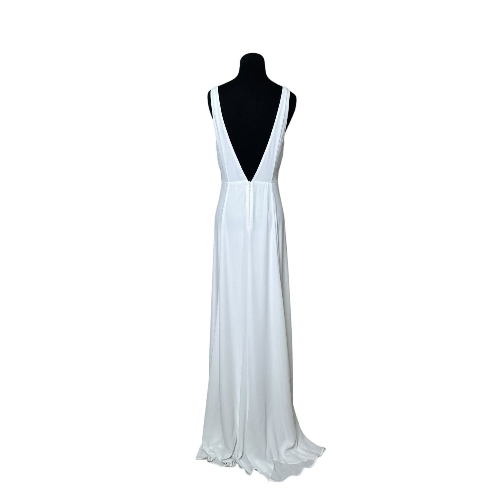 Show Me Your MuMu Show me your Mumu white chiffon wedding dress size M Size M / US 6-8 / IT 42-44 - 16 Thumbnail