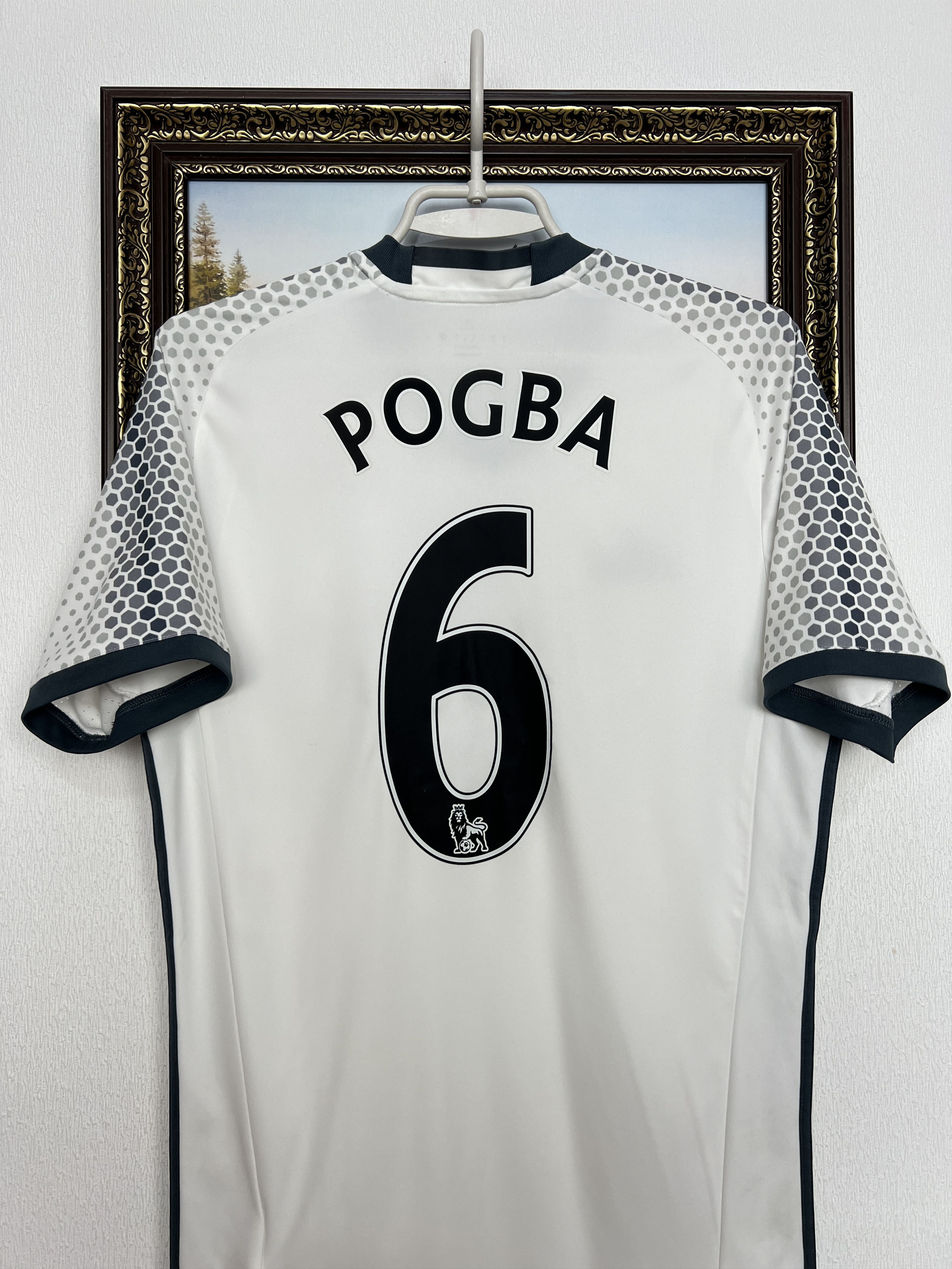 Adidas Manchester United football shirt #6 Pogba Jersey Trikot Size US S / EU 44-46 / 1 - 11 Thumbnail
