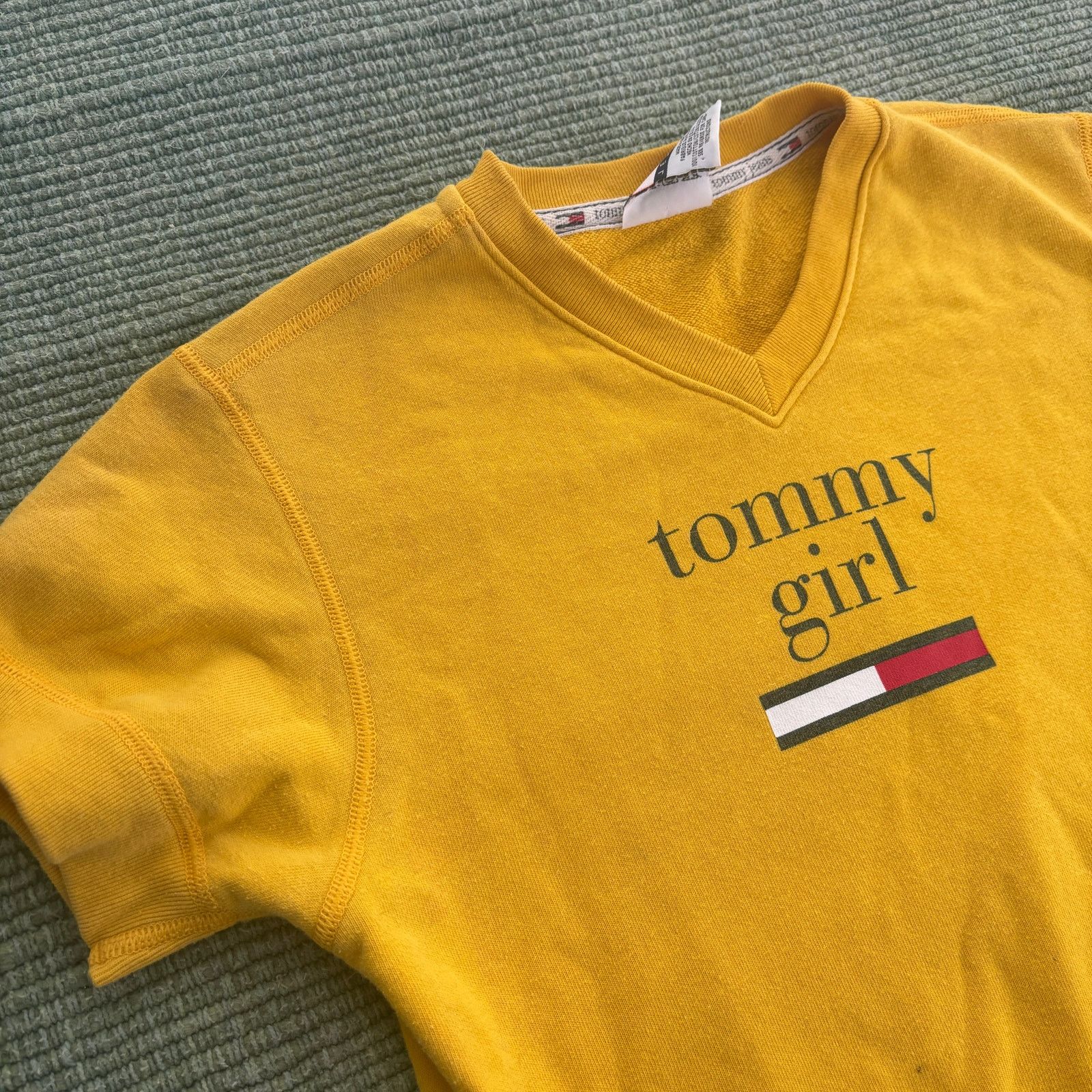 Tommy Hilfiger × Vintage Vintage 90s womens yellow Tommy Girl sweatshirt short sleeve Size M / US 6-8 / IT 42-44 - 4 Thumbnail