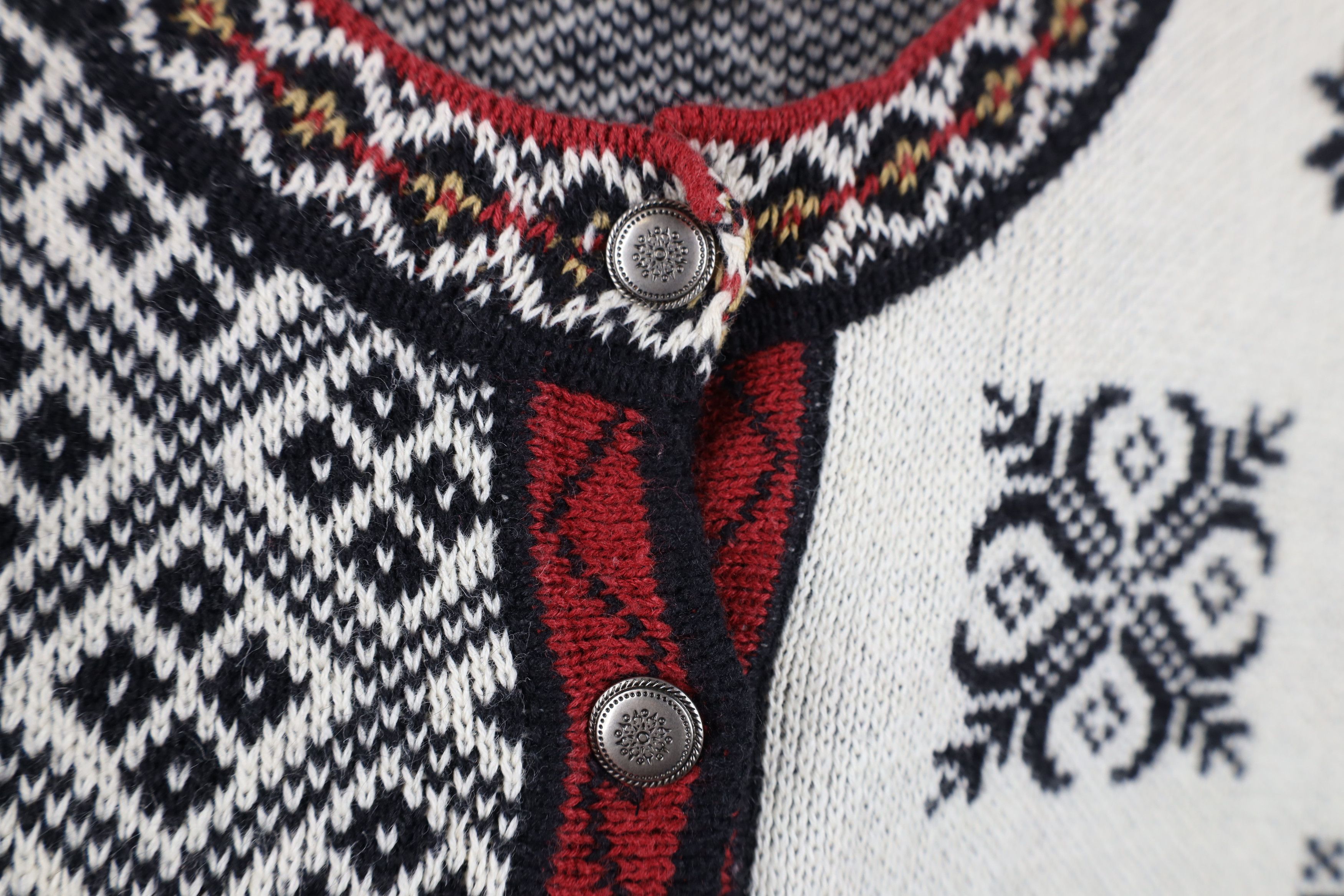 Woolrich Woolen Mills Vintage 90s Woolrich Fair Isle Knit Button Cardigan Sweater Size L / US 10 / IT 46 - 8 Thumbnail