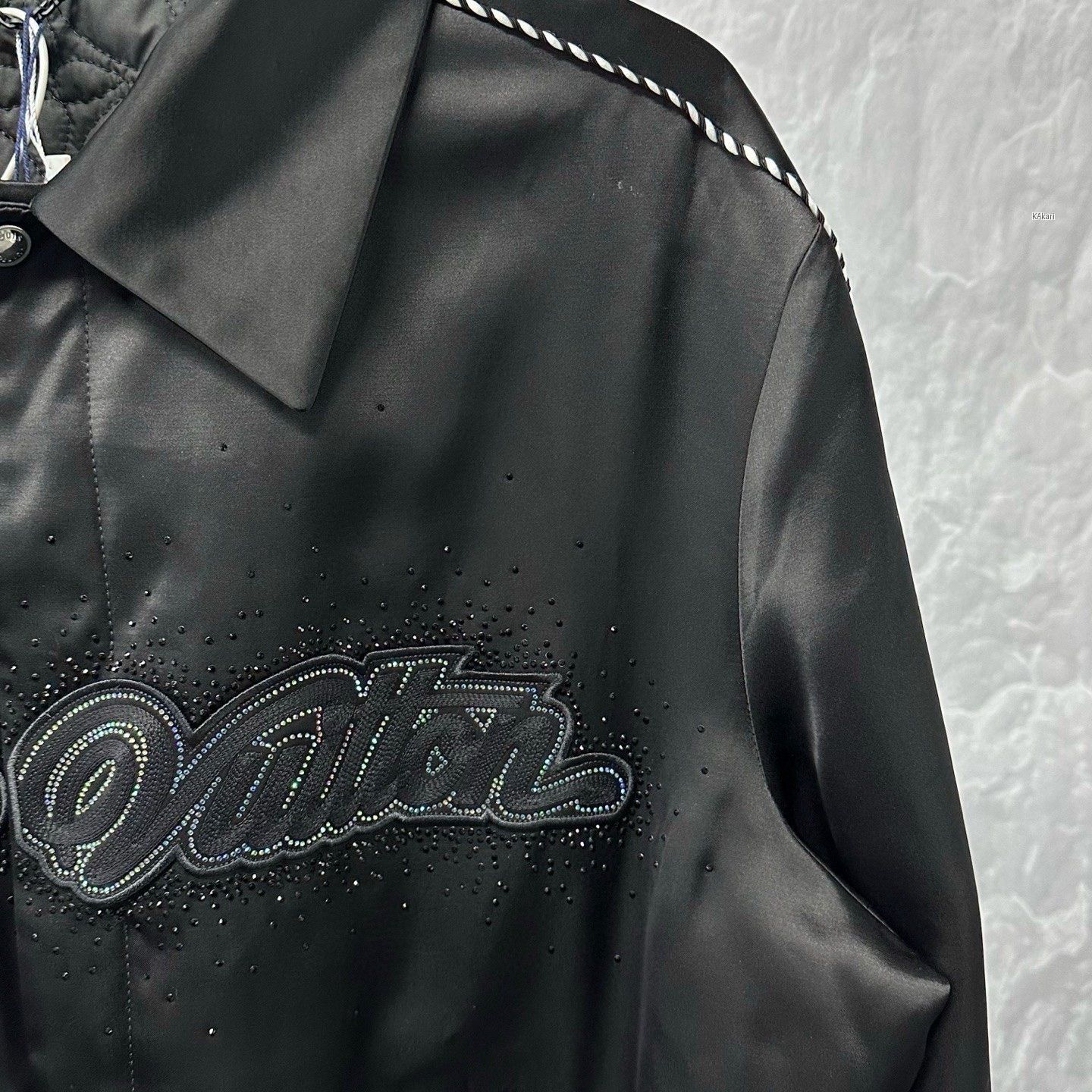 Louis Vuitton Louis Vuitton FW25 Silk Rhinestone Coat Size US L / EU 52-54 / 3 - 3 Thumbnail