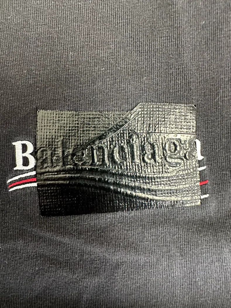 Balenciaga Balenciaga Logo Printed Concealed Neck Short Sleeve Size US XS / EU 42 / 0 - 3 Thumbnail