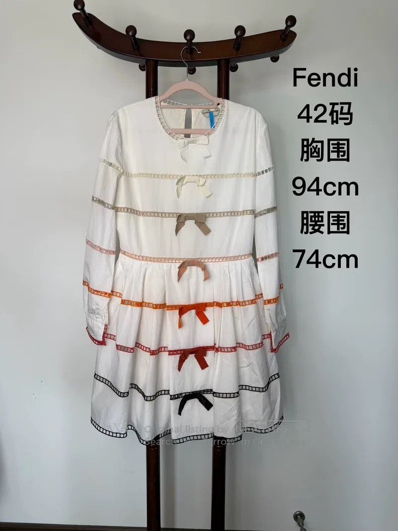 Fendi Fendi Showpiece Dress with Heavily Embroidered Gradation E Size S / US 4 / IT 40 - 3 Thumbnail