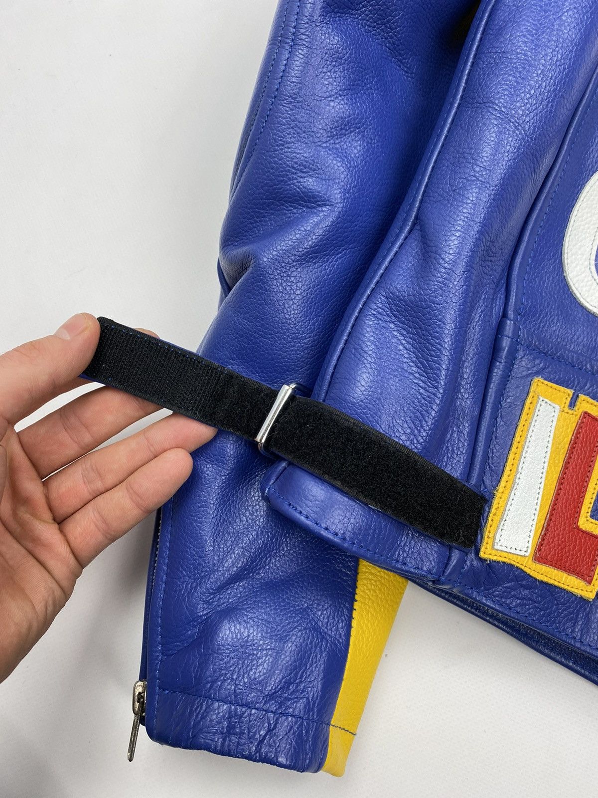 Yamaha VINTAGE RACING LEATHER JACKET VALENTINO ROSSI STYLE Size US S / EU 44-46 / 1 - 17 Thumbnail