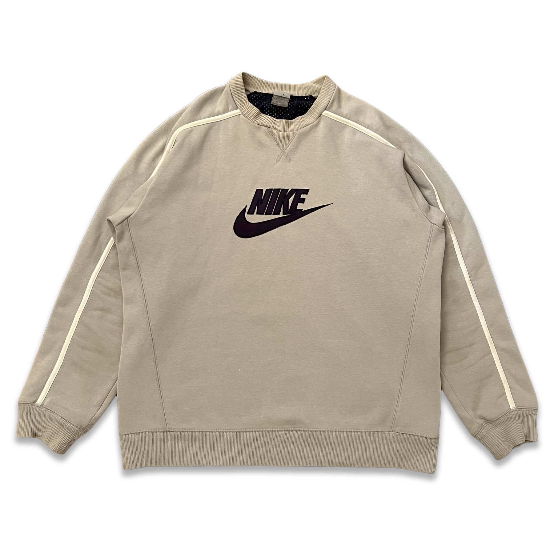 Nike Nike Vintage Logo Sweatshirt • L size Size US L / EU 52-54 / 3 - 7 Thumbnail