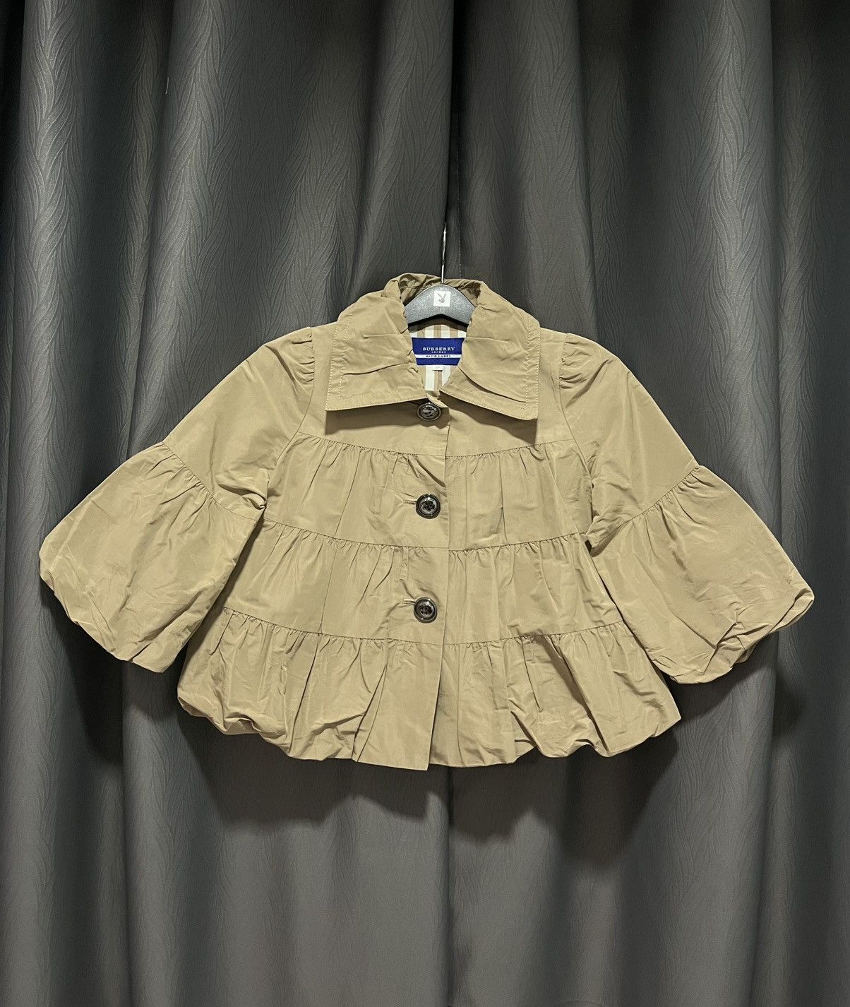 Burberry Burberry Blue Label Blouse Size XS / US 0-2 / IT 36-38 - 1 Thumbnail