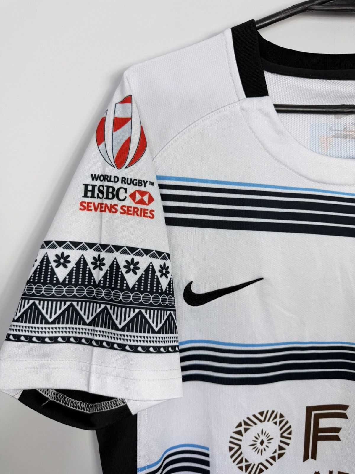 Nike Nike Fiji Rugby 2022/2023 Jersey Size US M / EU 48-50 / 2 - 3 Thumbnail