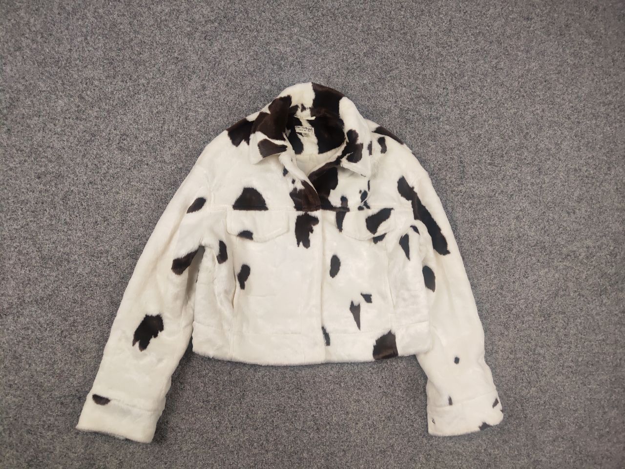 If Six Was Nine Vintage spotted cow if six was nine style fur Jacket Y2K Size S / US 4 / IT 40 - 2 Thumbnail