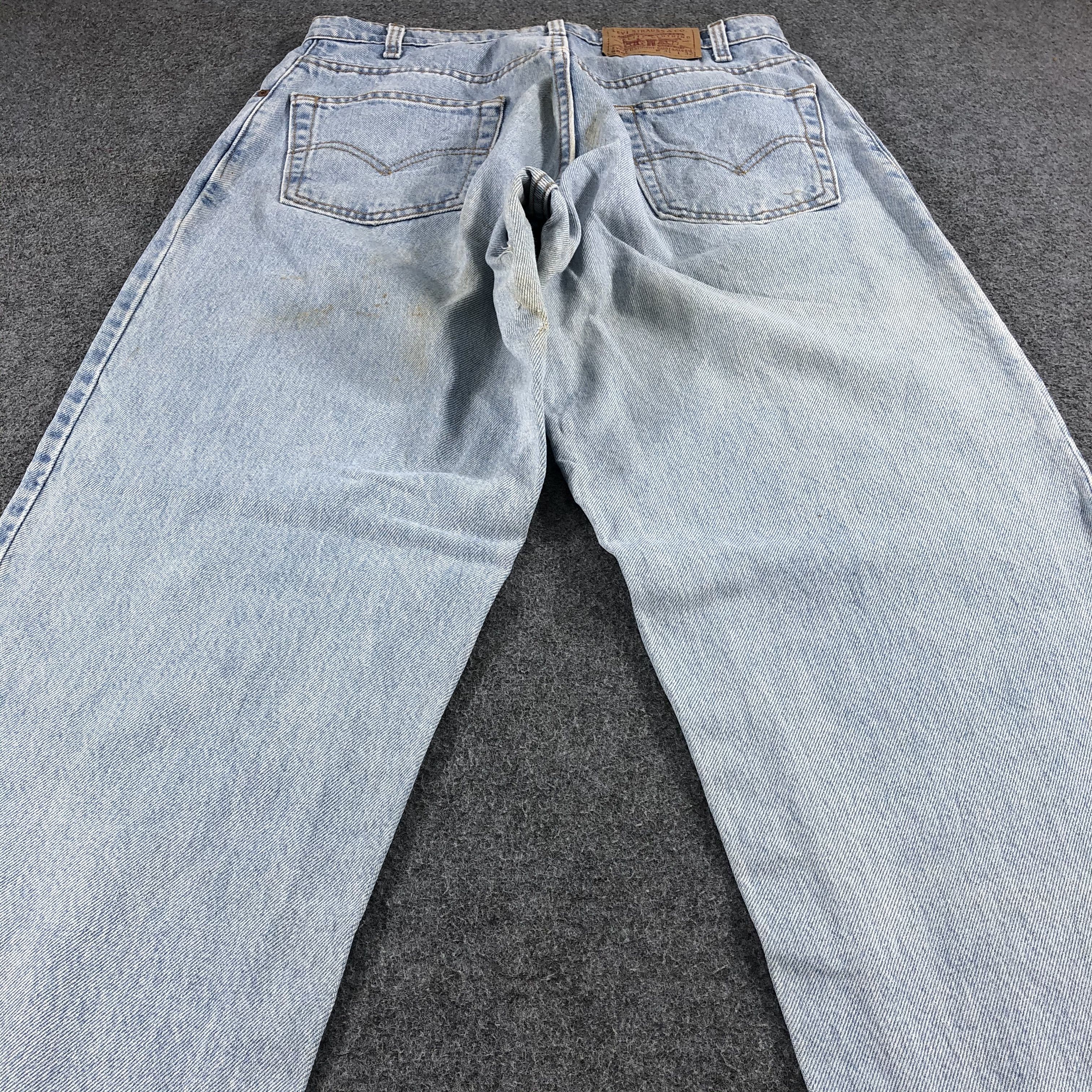 Levi's 90s Vintage Light Wash Levis 560 Jeans- J1350 Size US 31 - 4 Thumbnail