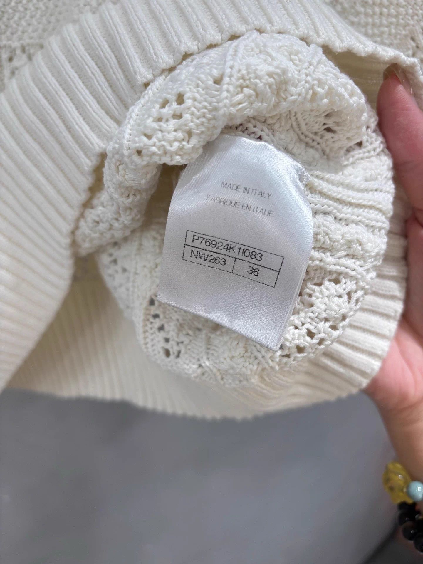 Chanel Chanel 24 Coco Beach White Logo Knit Top 36 Size XS / US 0-2 / IT 36-38 - 5 Thumbnail