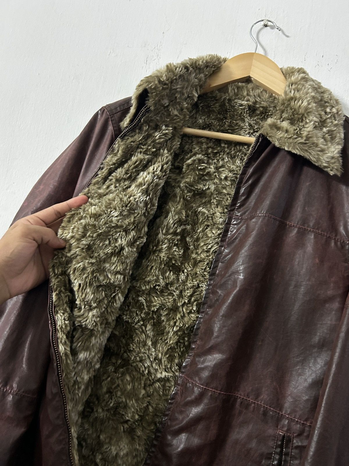 Patrick Cox Vintage Patrick Cox Wannabe fur jacket Size M / US 6-8 / IT 42-44 - 2 Thumbnail