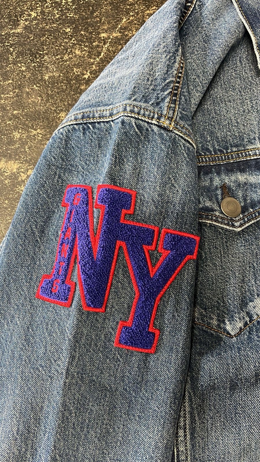 American Eagle Outfitters × NFL New York Giants American Eagle Denim Jacket Size US L / EU 52-54 / 3 - 4 Thumbnail
