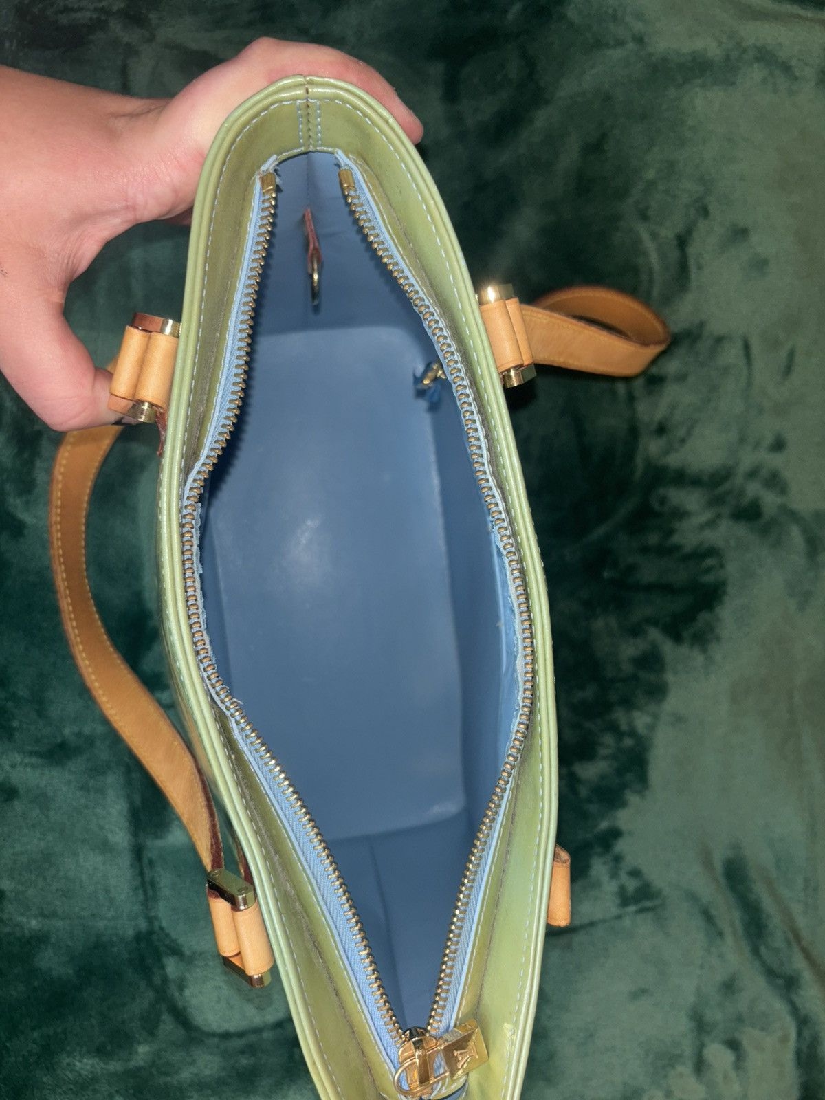Louis Vuitton Louis Vuitton Green Monogram Vernis Houston Hand Bag Size ONE SIZE - 7 Thumbnail