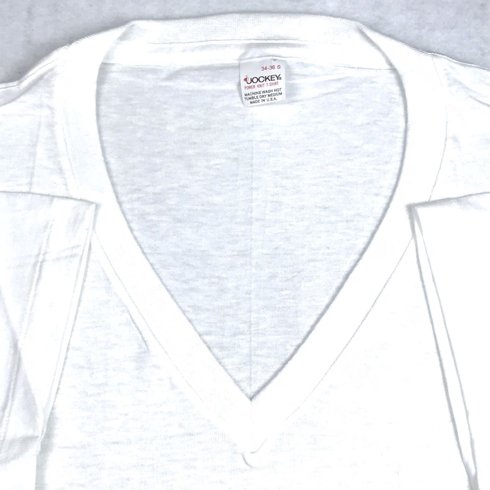 Jockey VINTAGE Jockey T-Shirt XS White Knit V-Neck Men 80s Thick Power Blank OO NOS 80s Mens Shirt XS White Knit V-Neck Jockey T-Shirt White 80s Mens Size US XS / EU 42 / 0 - 2 Thumbnail