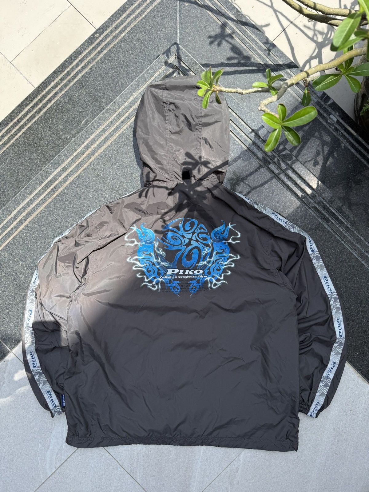 Japanese Brand 90’s PIKO RARE HAWAIIAN SURF RETRO VINTAGE ZIP NYLON JACKET Size US M / EU 48-50 / 2 - 3 Thumbnail