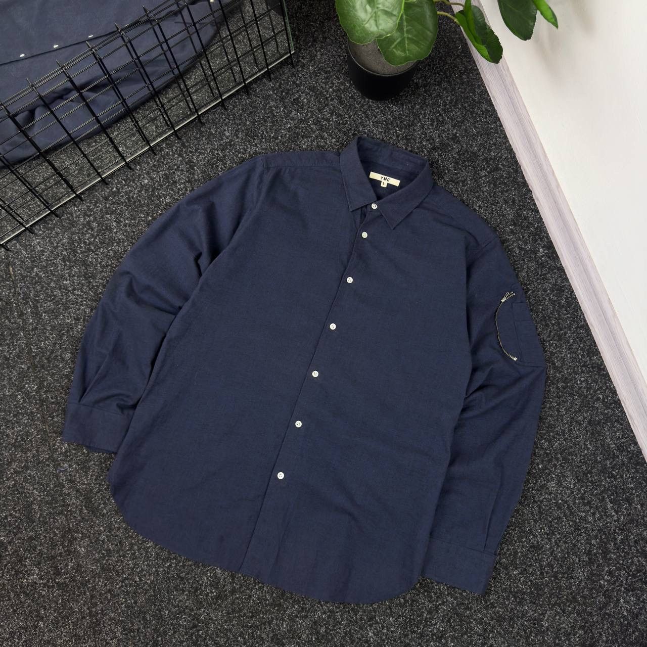 YMC YMC Button Up Shirt Navy Blue Mini Pocket Luxury Avant Garde Size US L / EU 52-54 / 3 - 1 Thumbnail