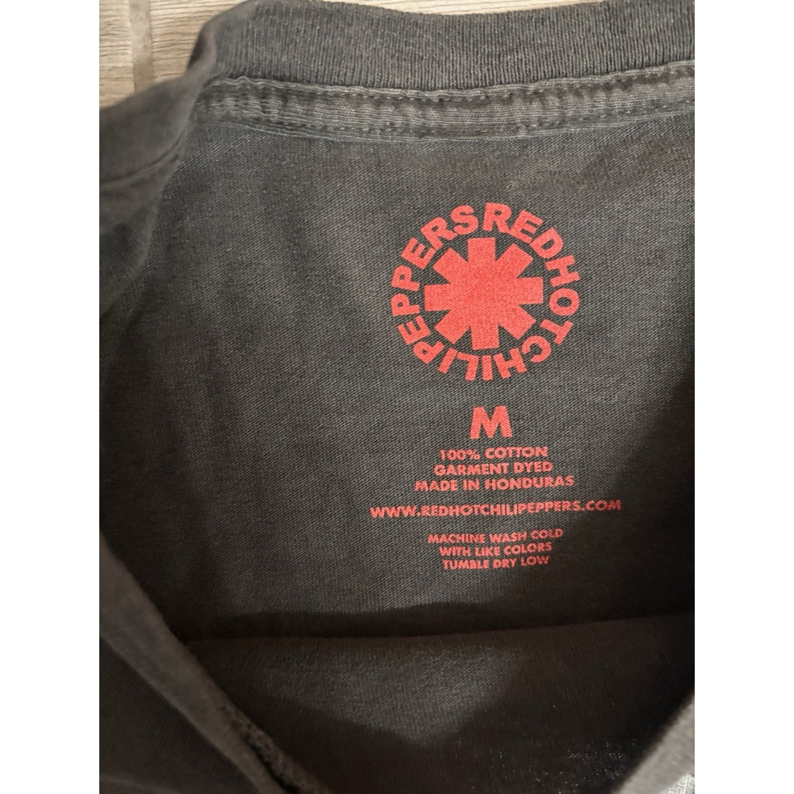Other 2023 Red Hot Chili Peppers Tour Shirt Band Four Wise Men M Size US M / EU 48-50 / 2 - 4 Thumbnail