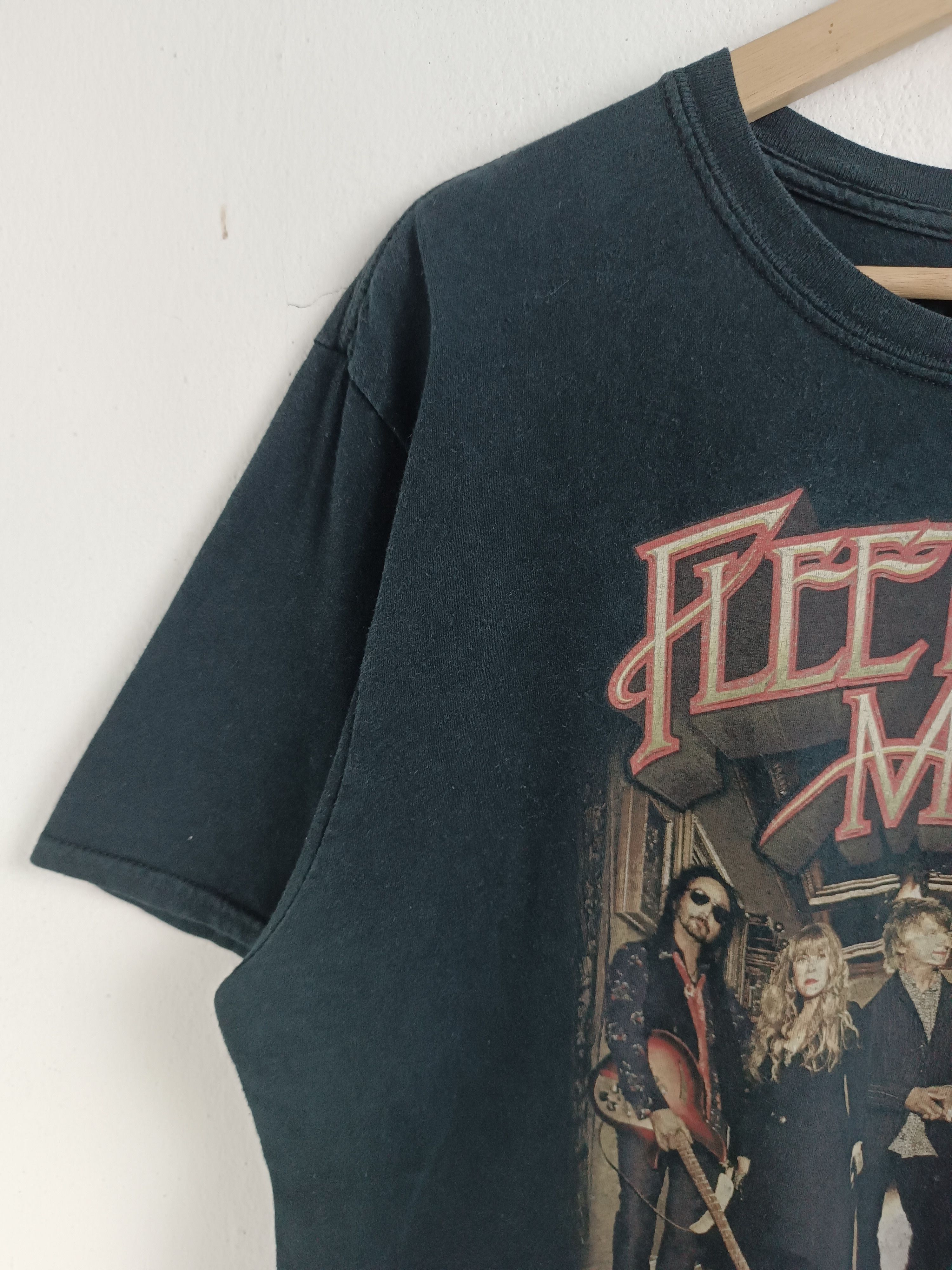 Band Tees VINTAGE 2018 FLEETWOOD MAC IN CONCERT TEE led eagles floyd Size US L / EU 52-54 / 3 - 5 Thumbnail