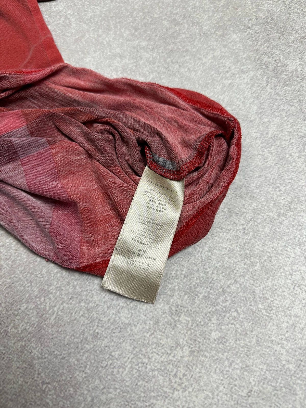 Burberry Vintage Burberry Nova Check T-shirt Rare L Size US L / EU 52-54 / 3 - 4 Thumbnail