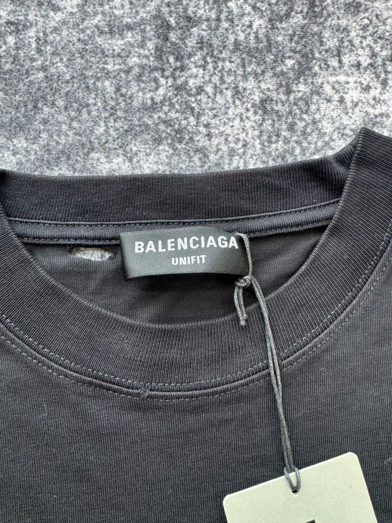 Balenciaga Balenciaga Black big destruction short sleeve Size US XS / EU 42 / 0 - 4 Thumbnail