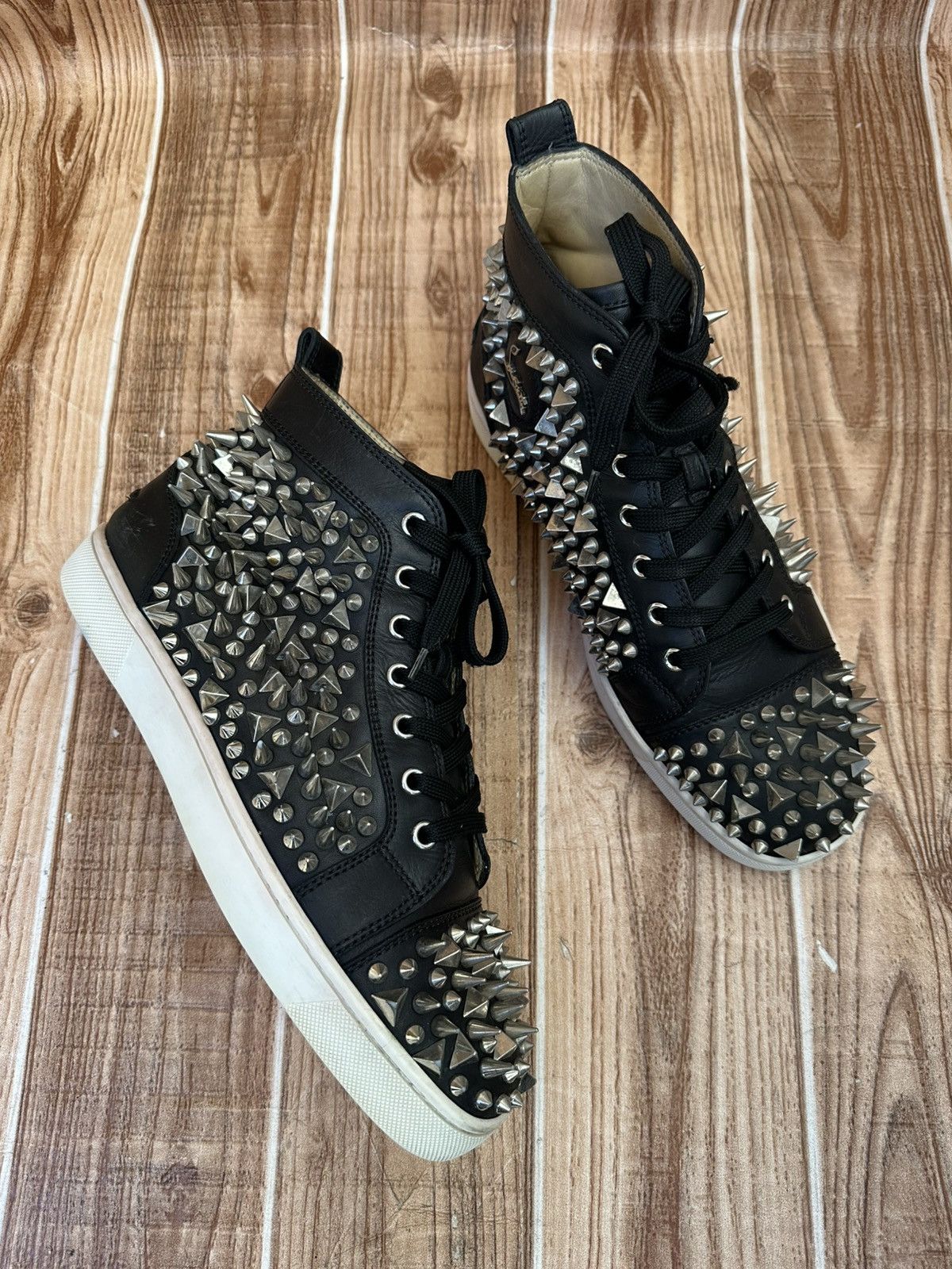 Christian Louboutin Christian Louboutin Louis Spikes Black Hightop Sneaks Size US 7.5 / EU 40-41 - 12 Thumbnail